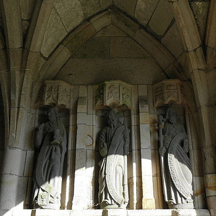 Photo de Église Notre-Dame de Grâces de Plusquellec