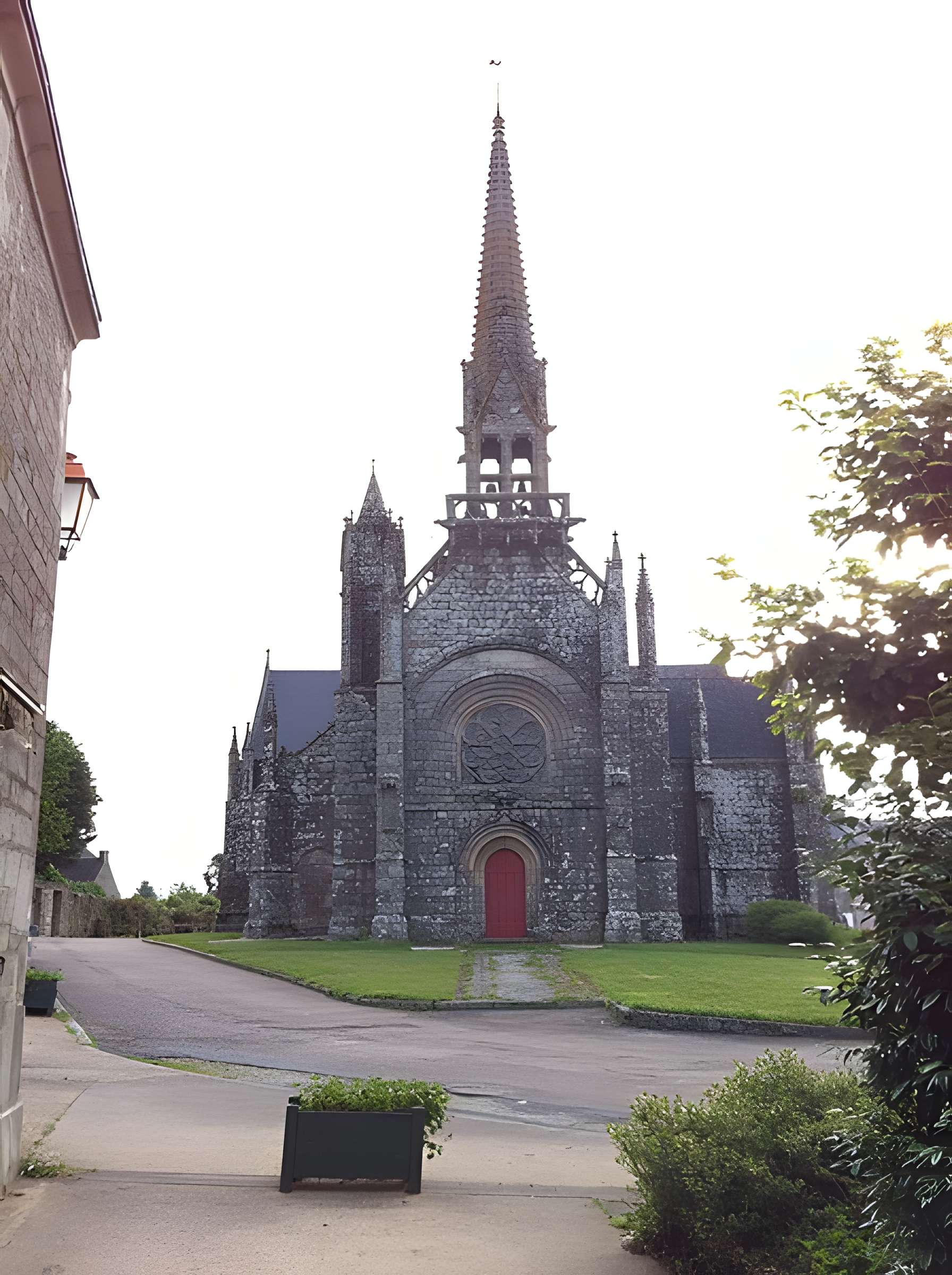 Église Notre-Dame de Kernascléden