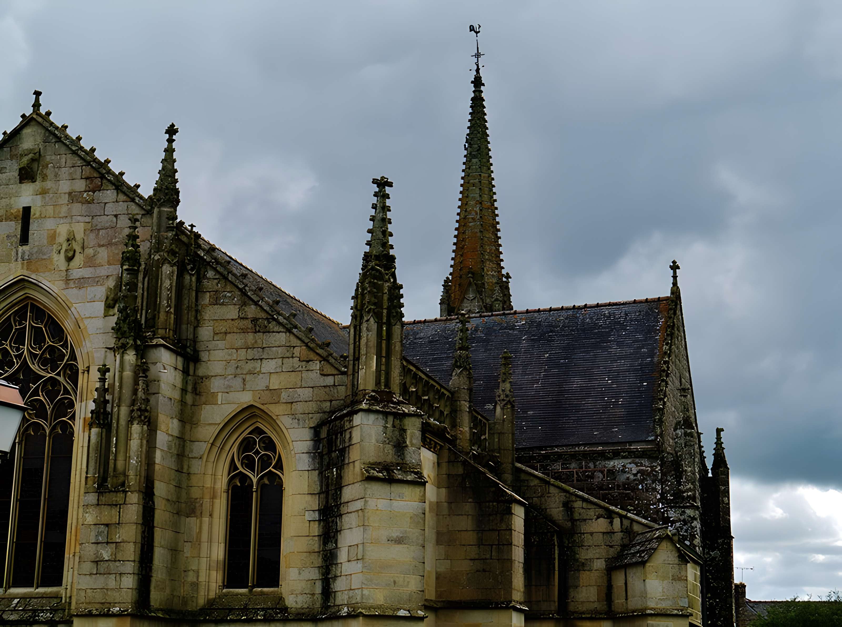 Église Notre-Dame de Kernascléden