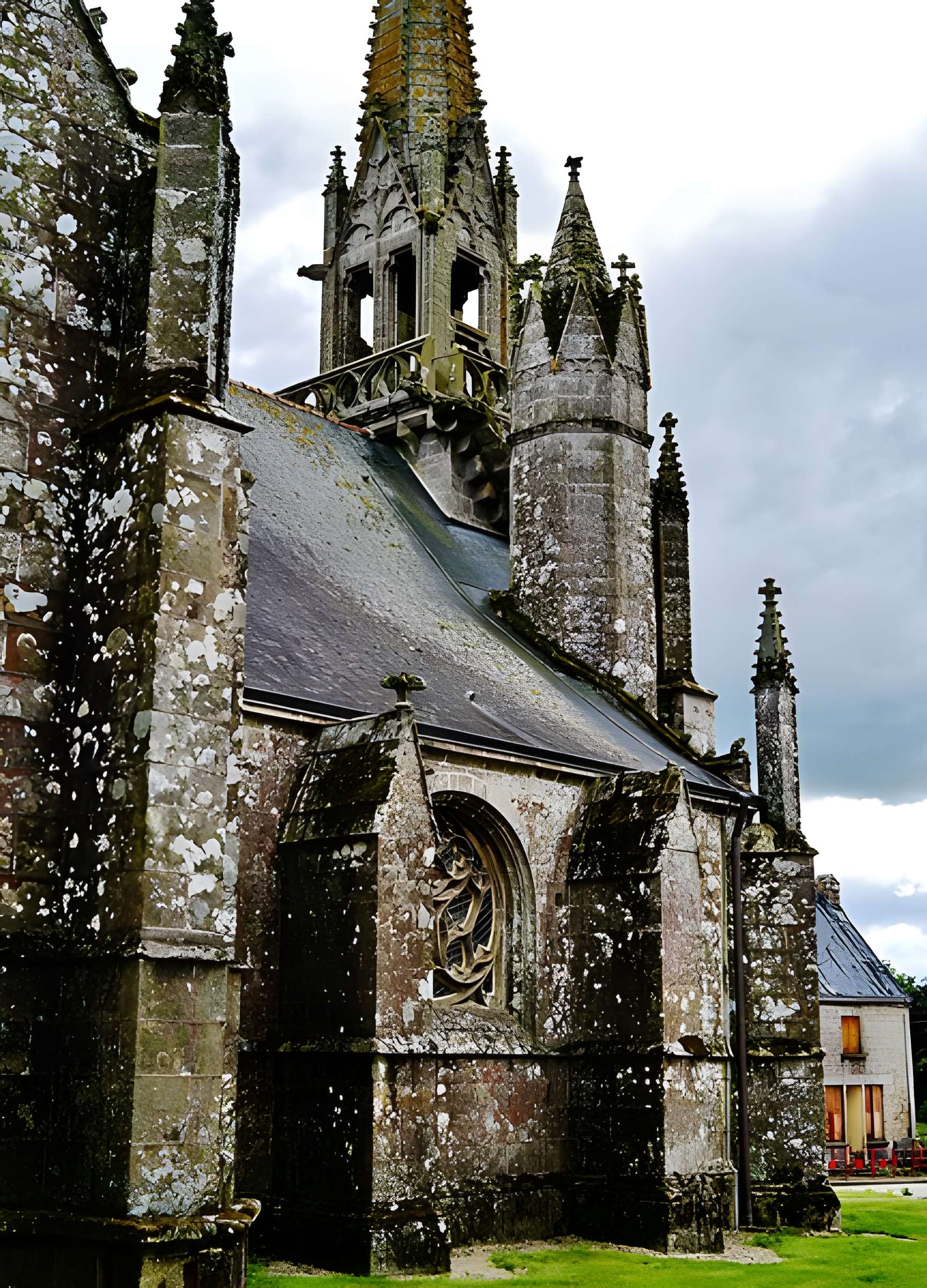 Église Notre-Dame de Kernascléden