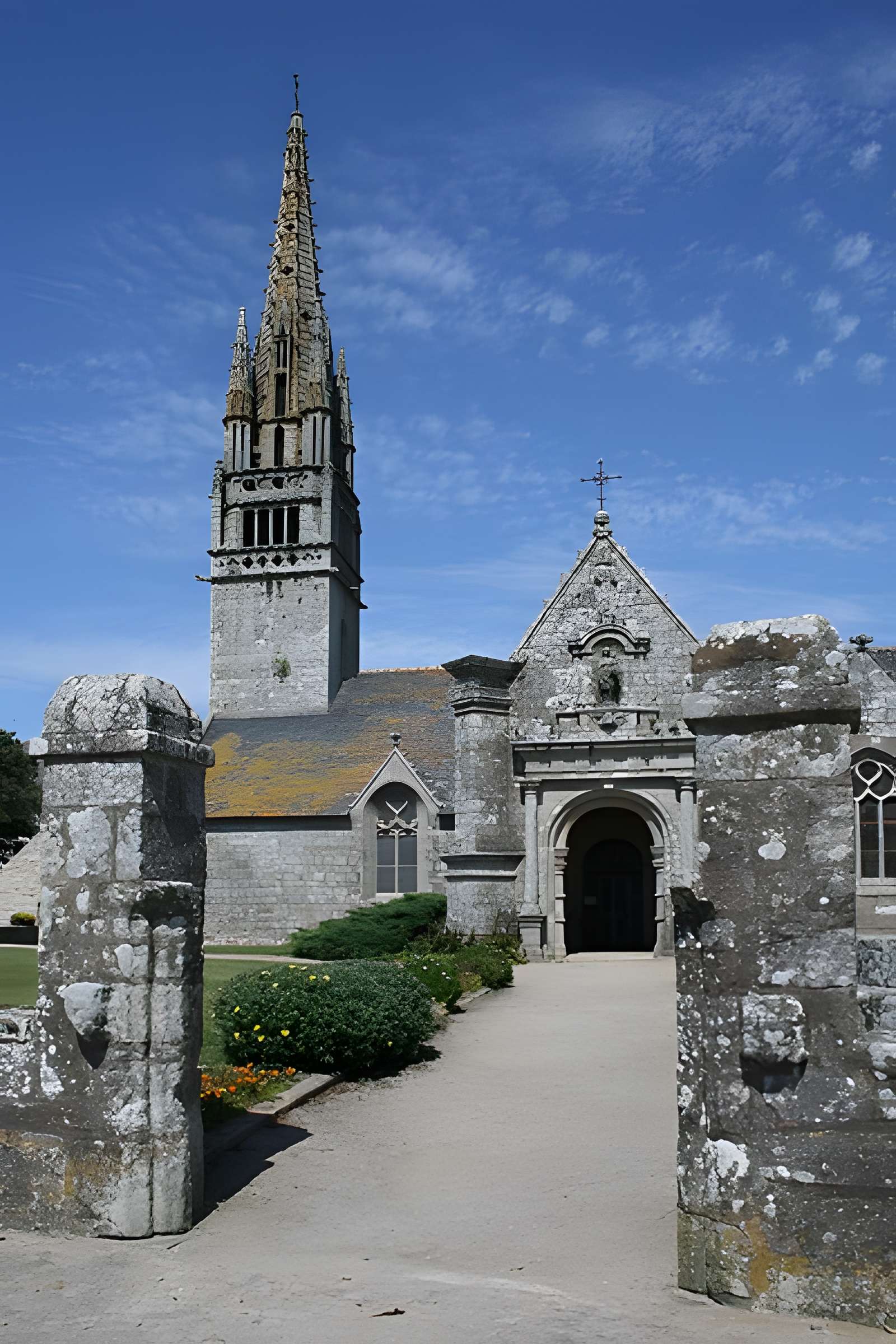 Église Notre-Dame de la Clarté de Beuzec-Cap-Sizun