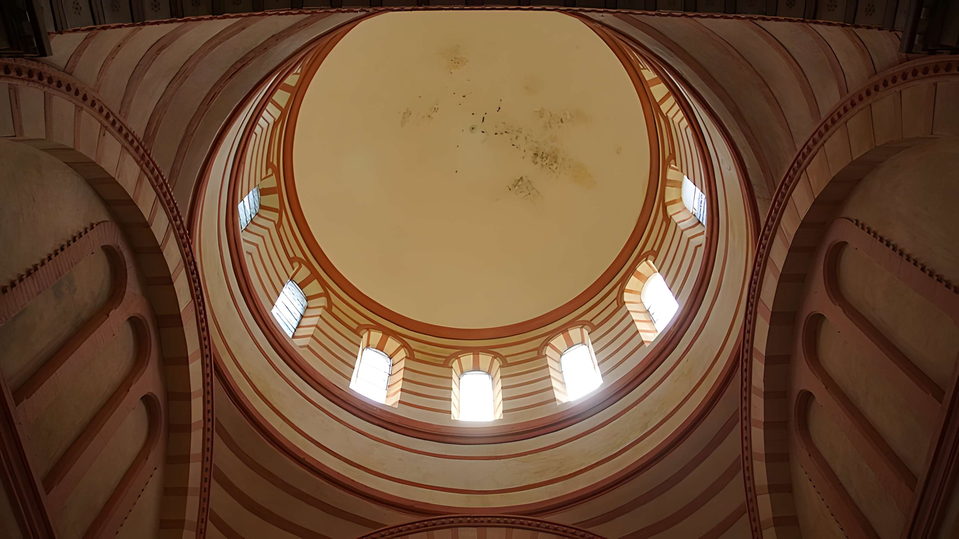 Église Notre-Dame de Lapeyrouse