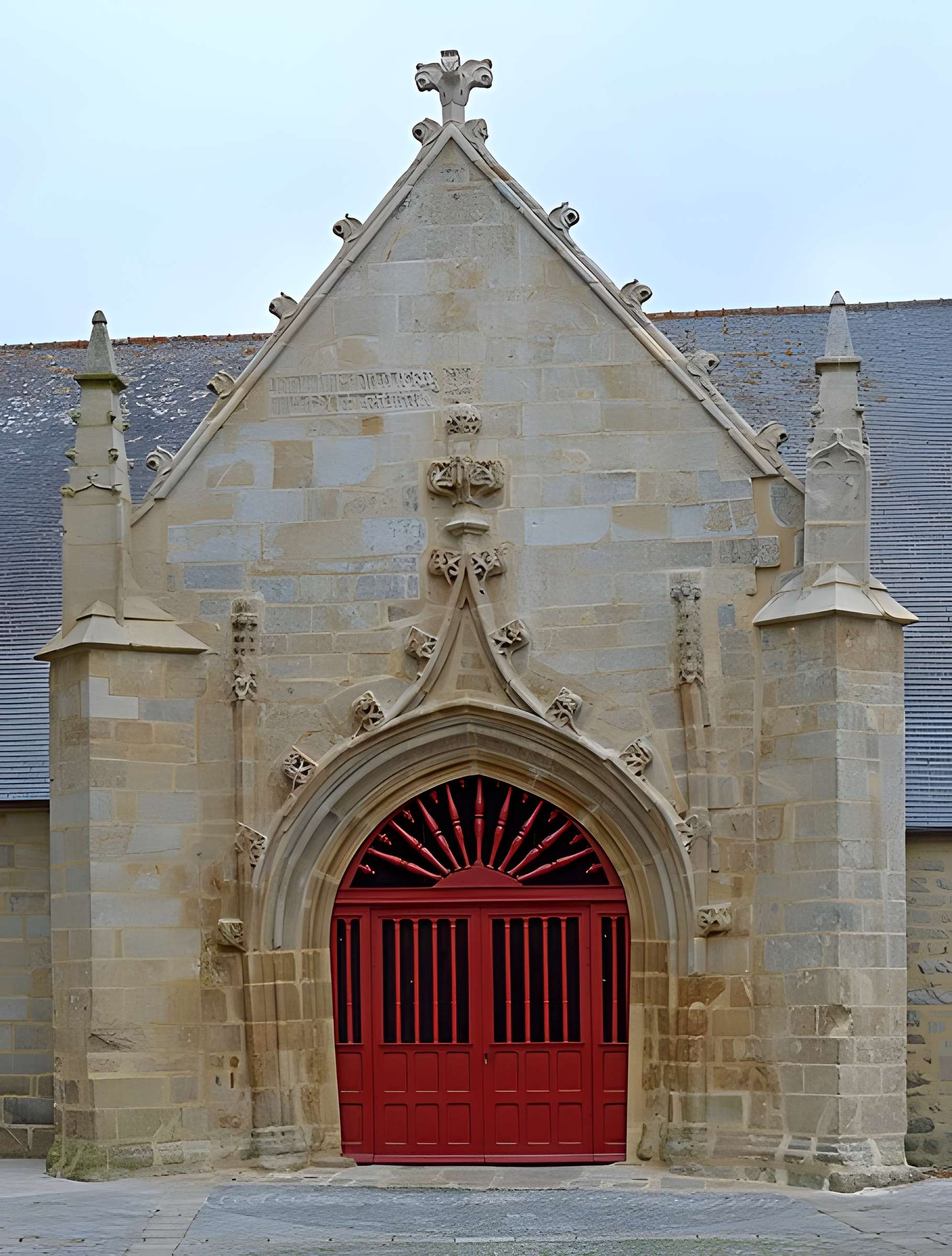 Église Notre-Dame de Larmor-Plage