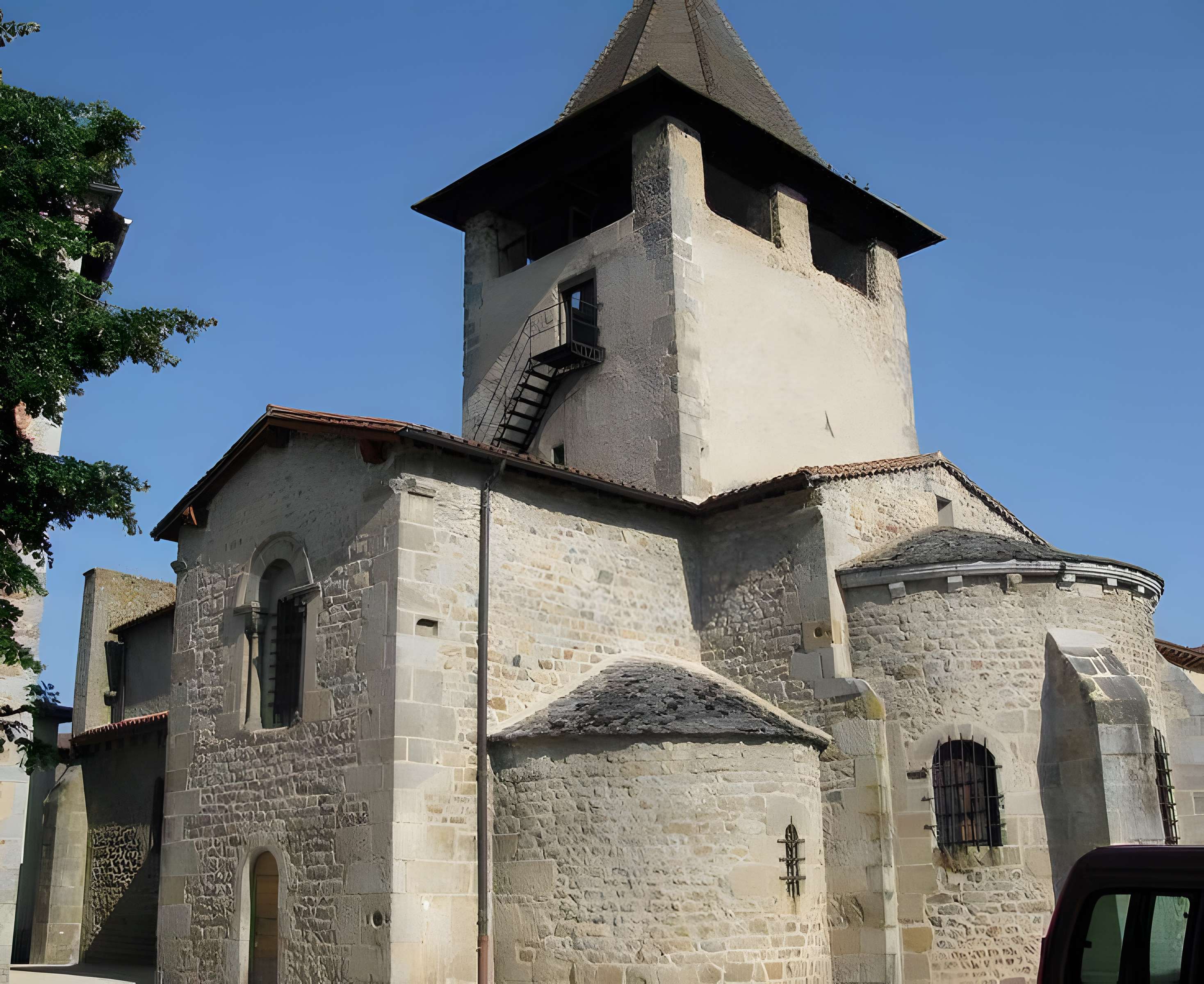 eglise notre-dame de l hopital-sous-rochefort chevet de l eglise