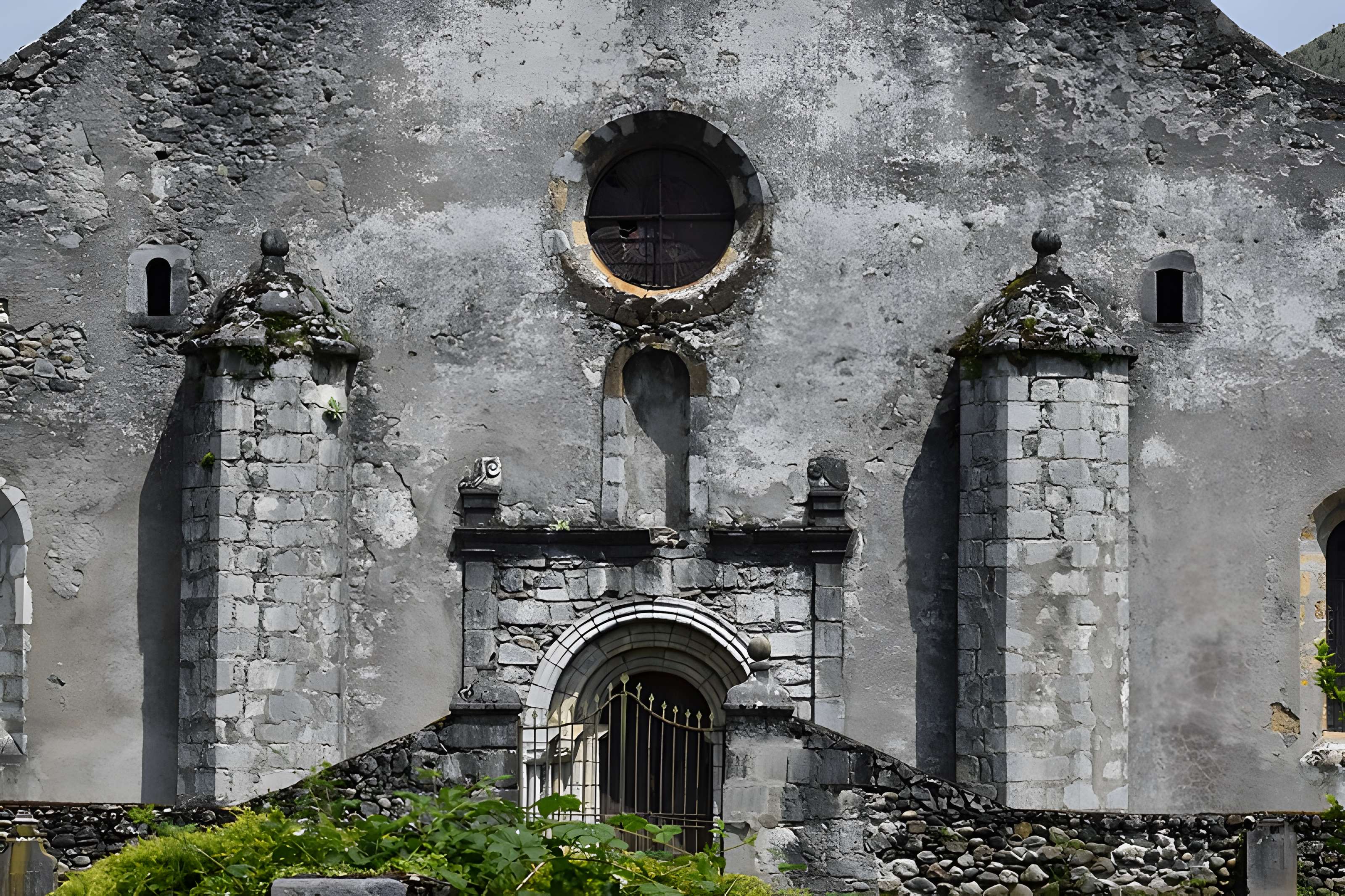Église Notre-Dame de Luzenac de Moulis