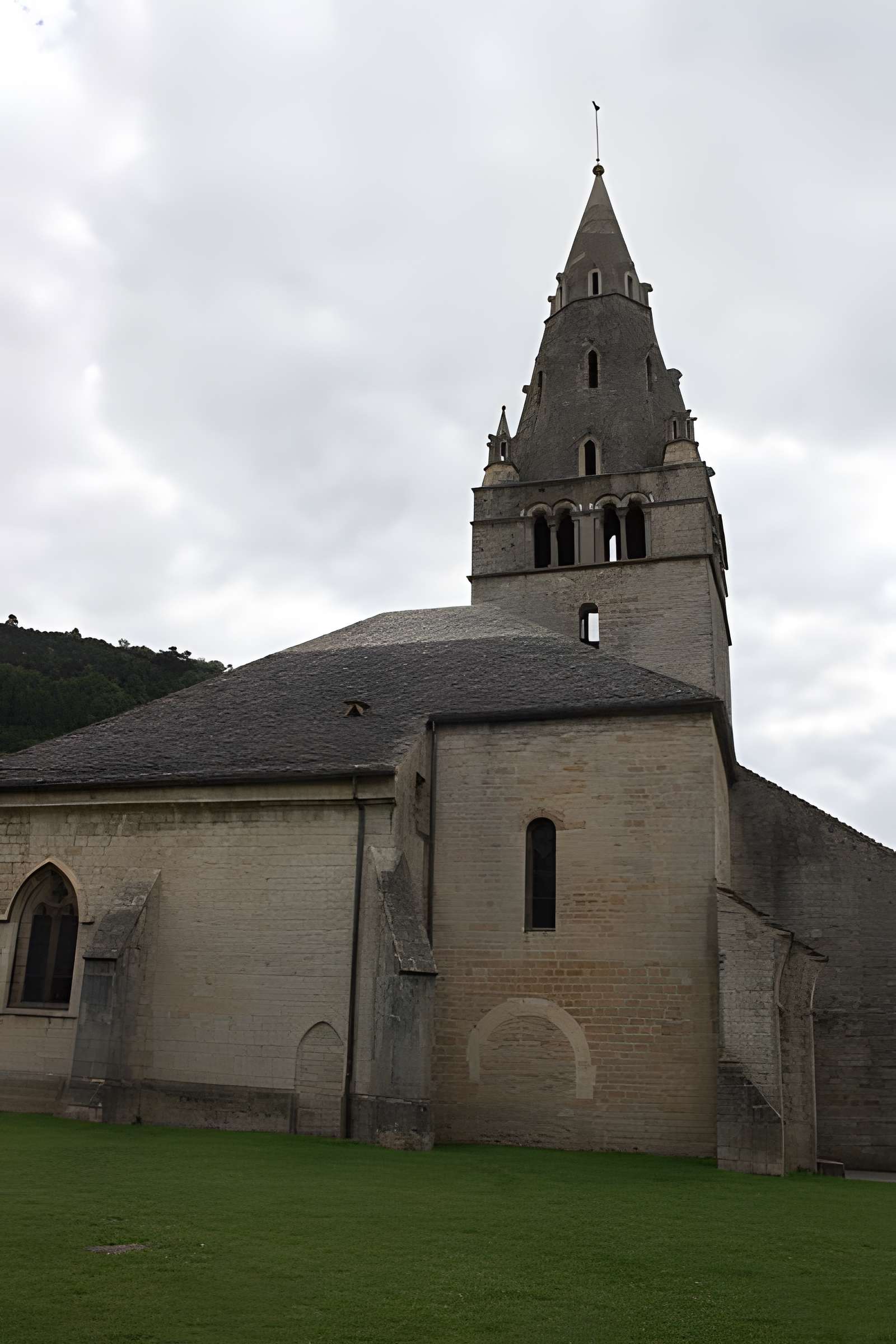 Église Notre-Dame de Mouthier-le-Vieillard