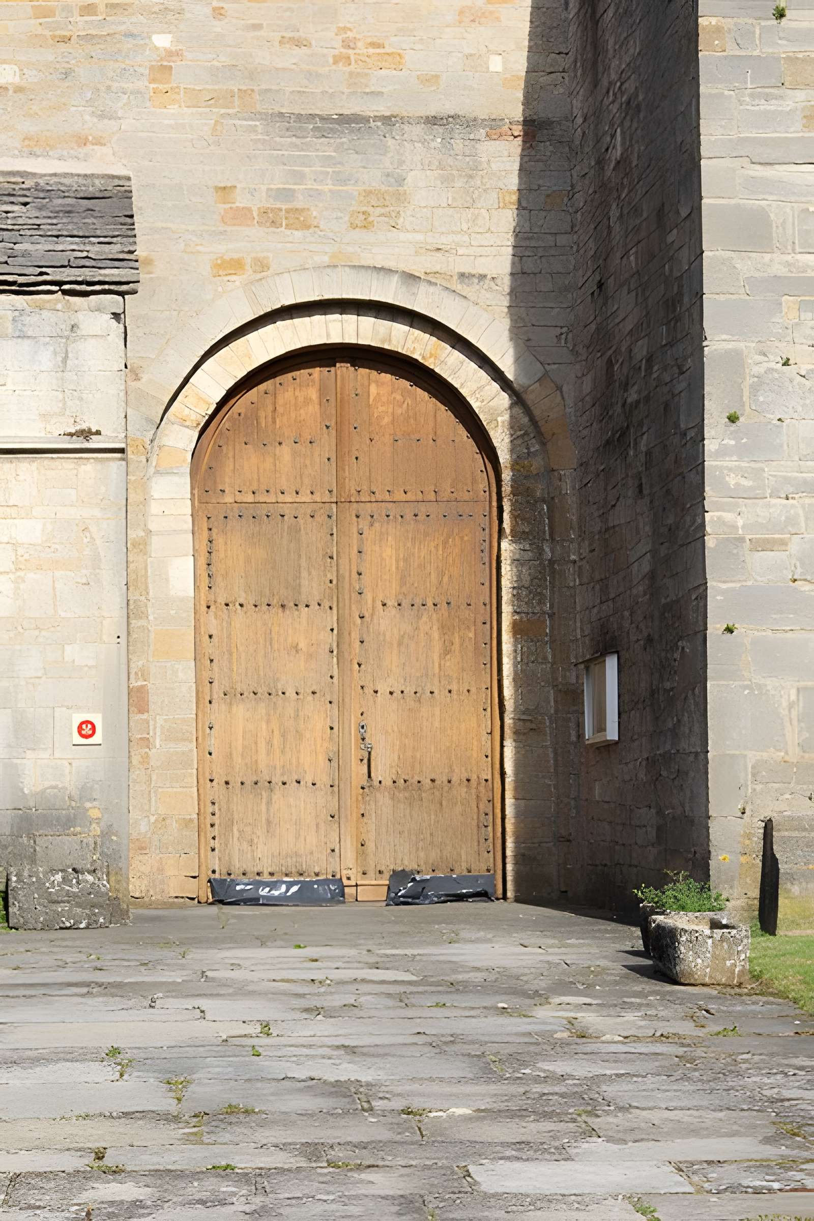 Église Notre-Dame de Mouthier-le-Vieillard