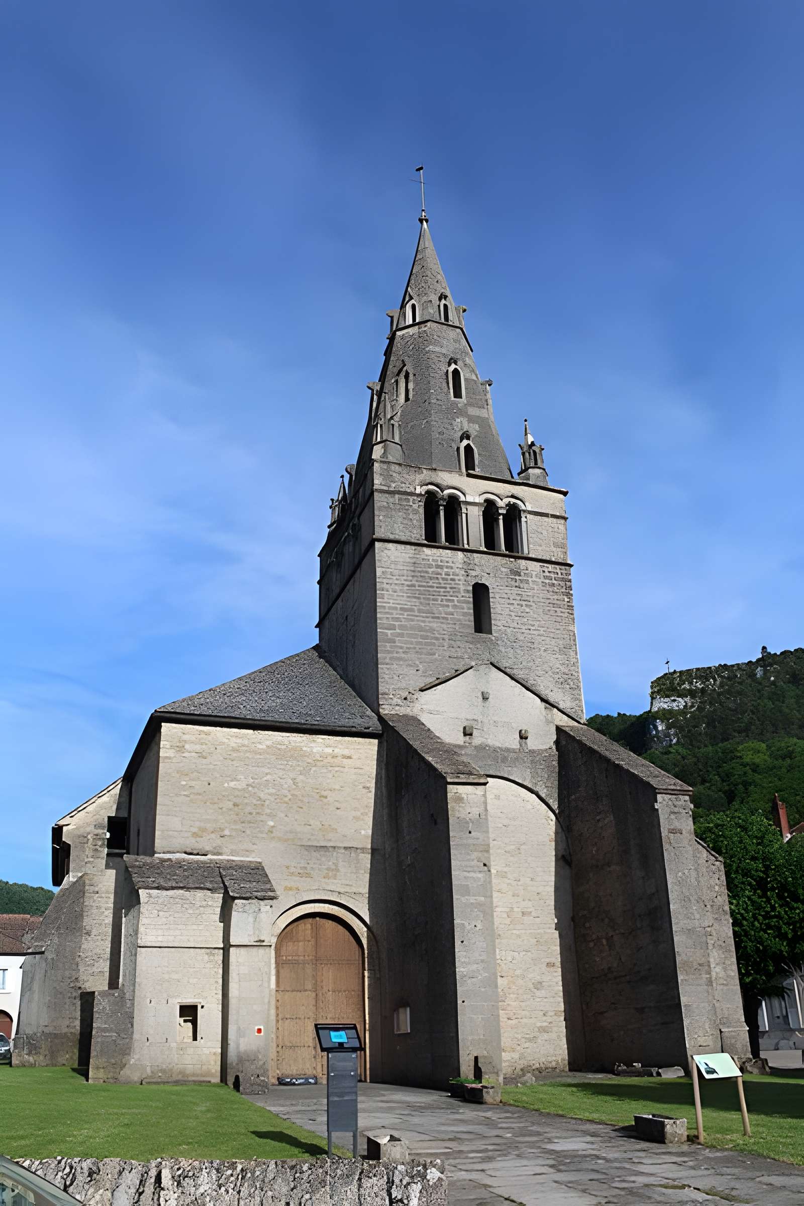 Église Notre-Dame de Mouthier-le-Vieillard