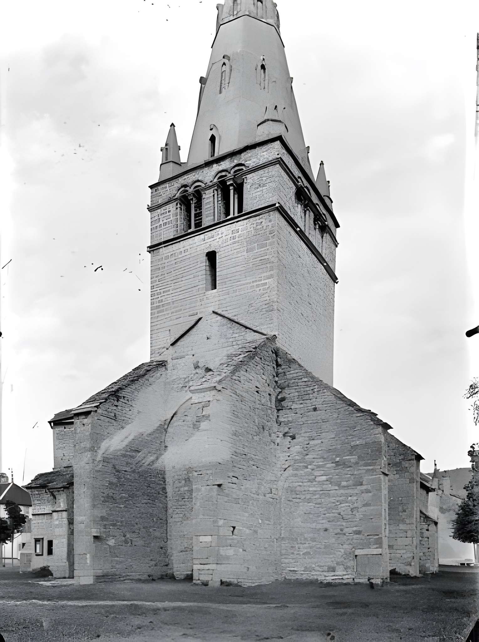 Église Notre-Dame de Mouthier-le-Vieillard