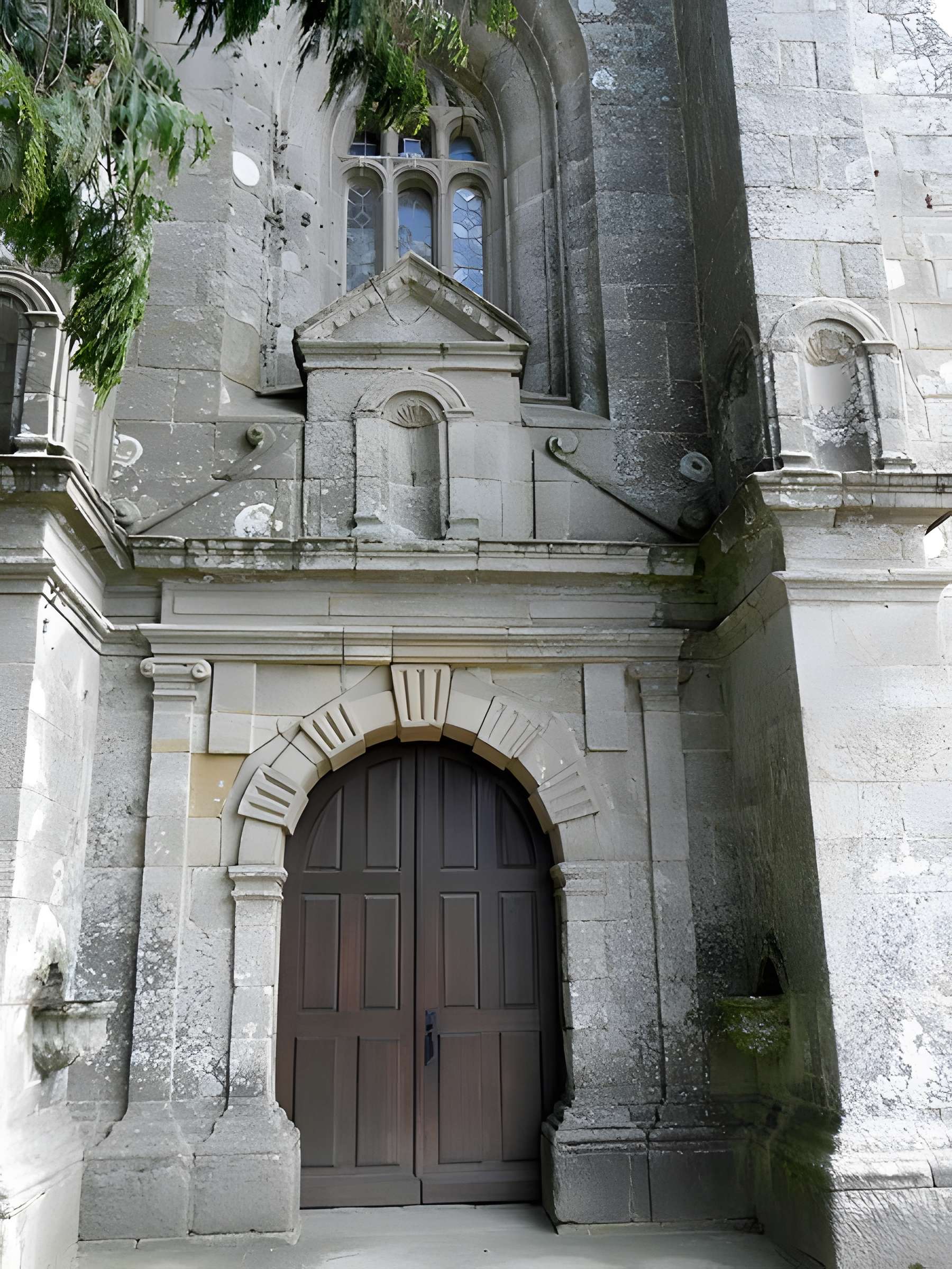 Église Notre-Dame de Ploujean