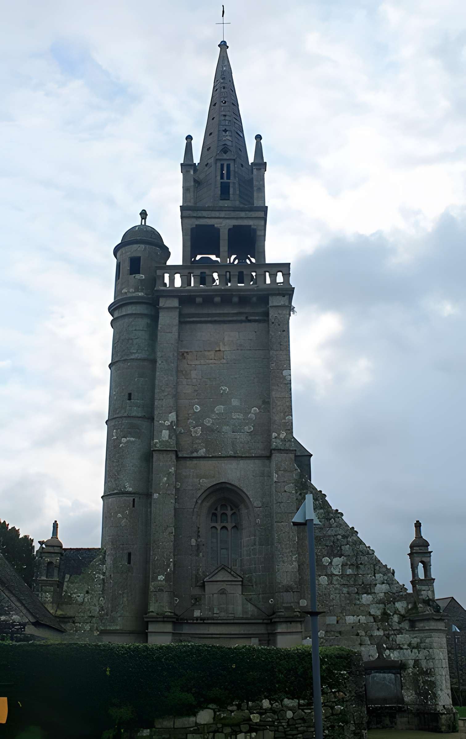 Église Notre-Dame de Ploujean
