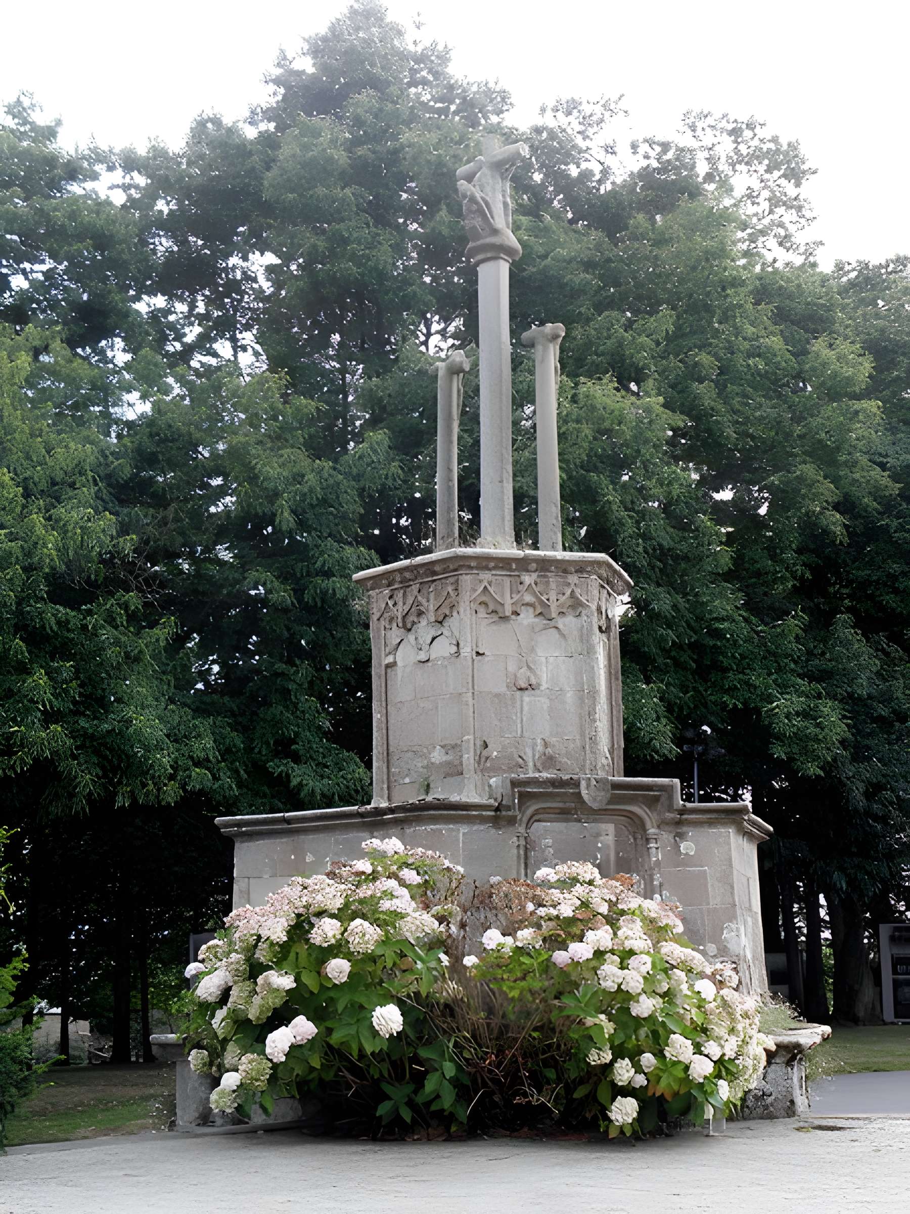Église Notre-Dame de Runan
