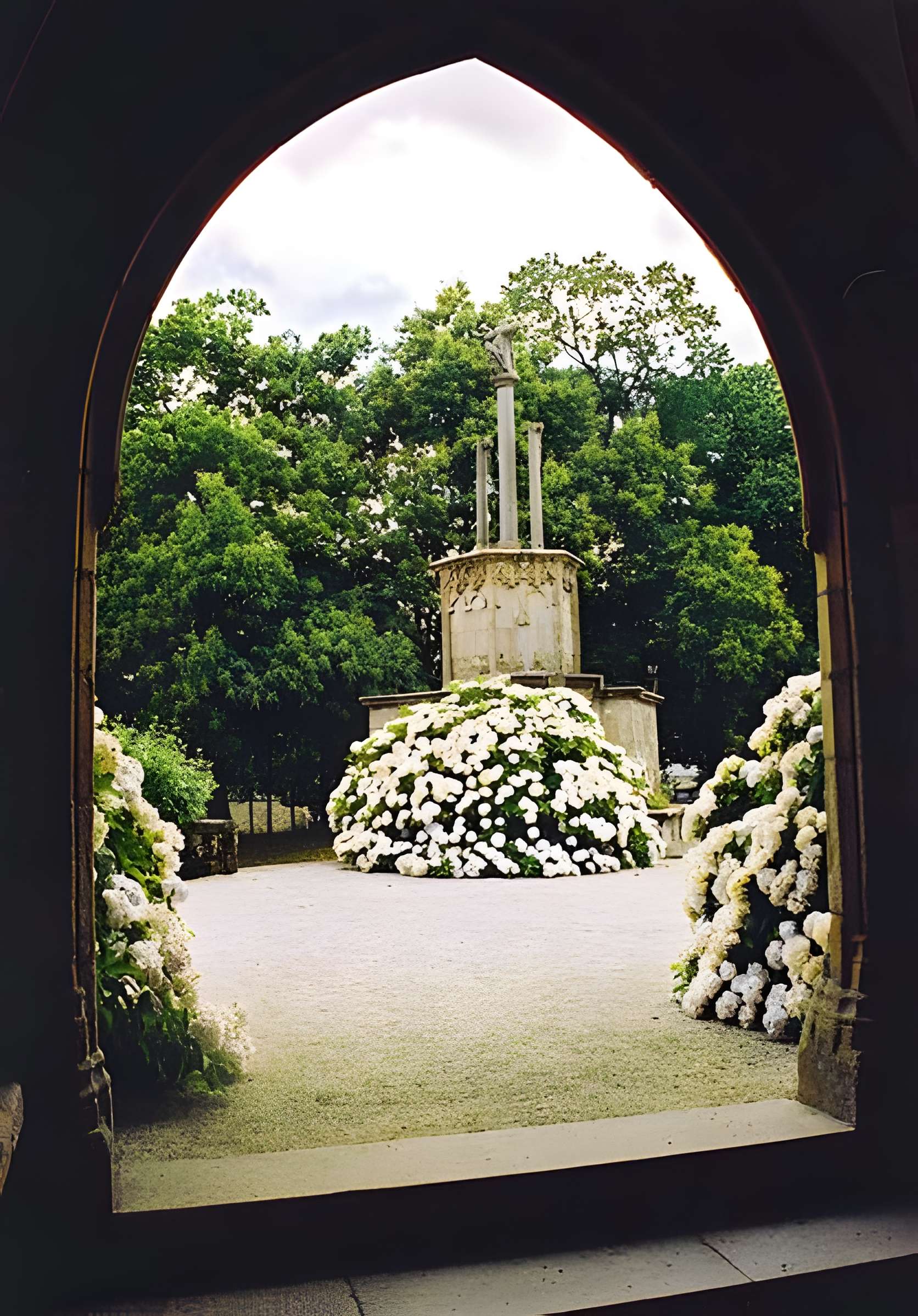Église Notre-Dame de Runan