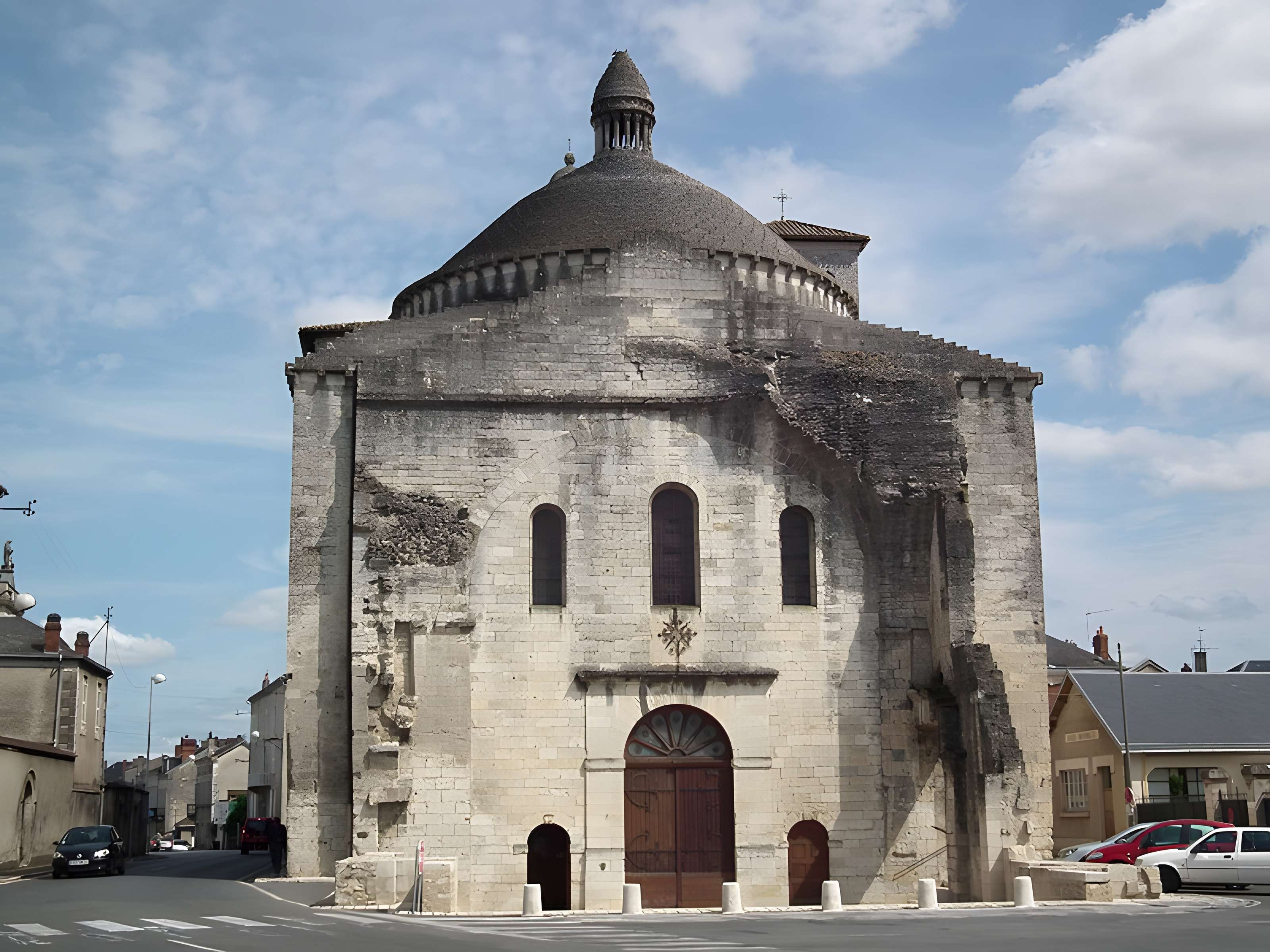 Église Saint-Étienne-de-la-Cité de Périgueux