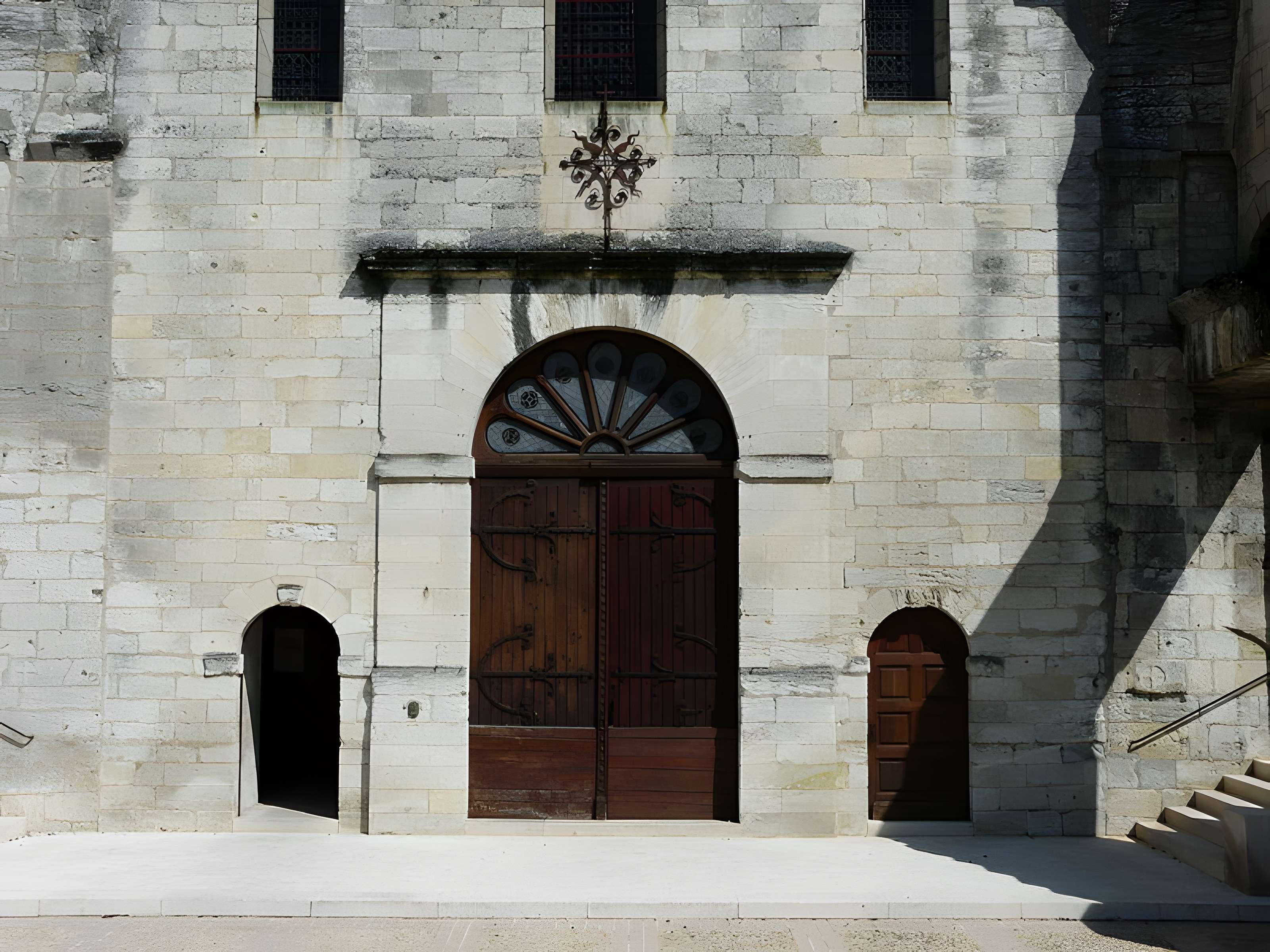 Église Saint-Étienne-de-la-Cité de Périgueux