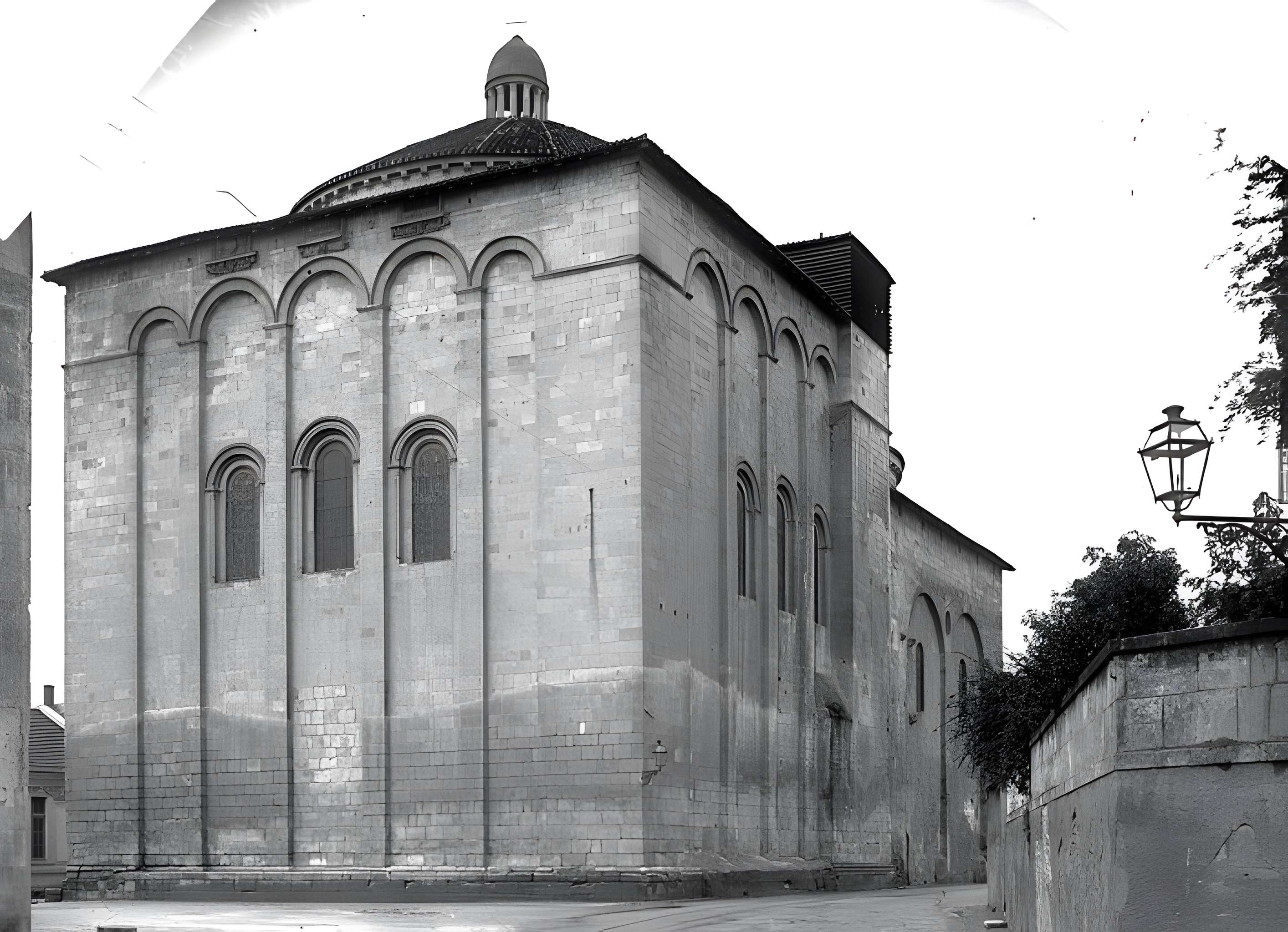 Église Saint-Étienne-de-la-Cité de Périgueux
