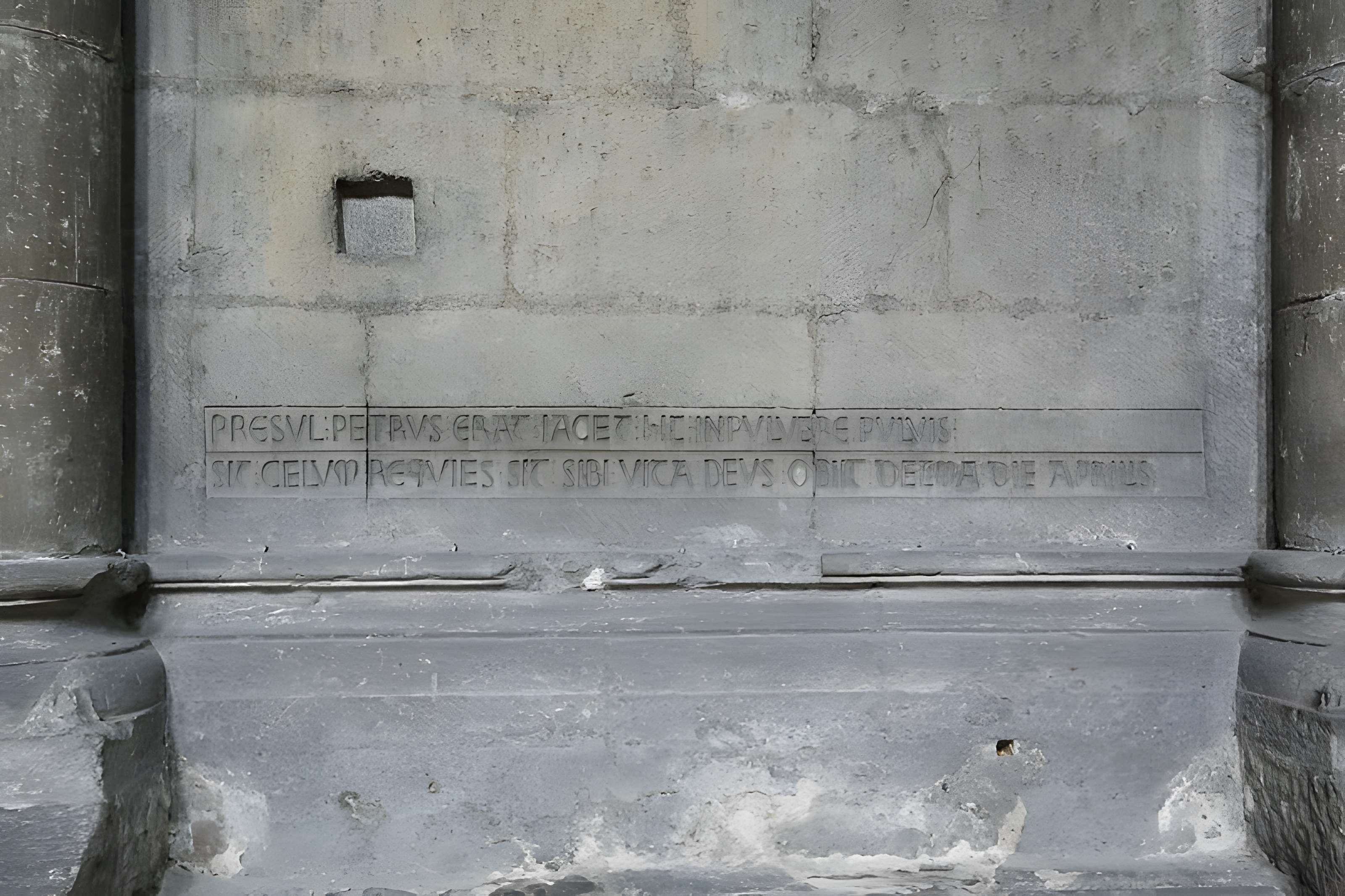 Église Saint-Étienne-de-la-Cité de Périgueux