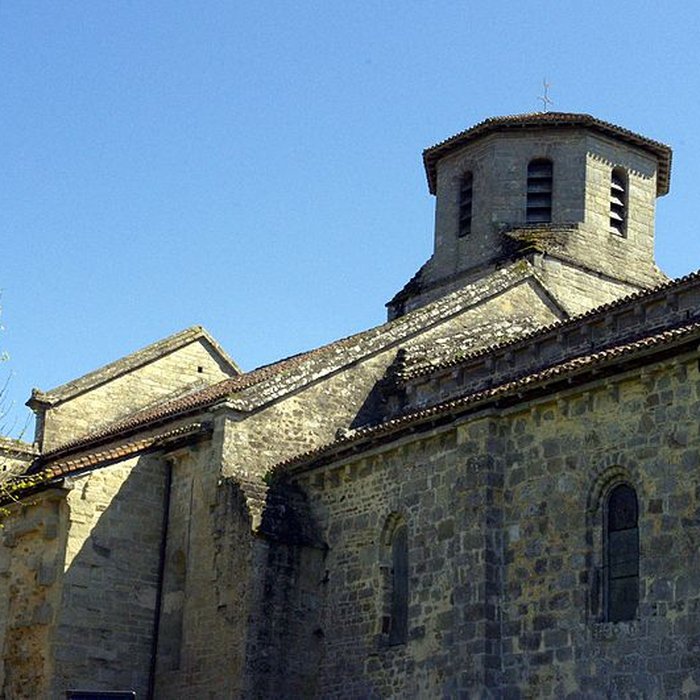 Photo de Église Saint-Eutrope des Salles-Lavauguyon