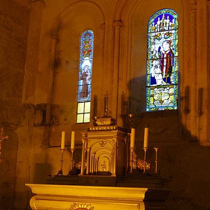 Photo de Église Saint-Eutrope des Salles-Lavauguyon