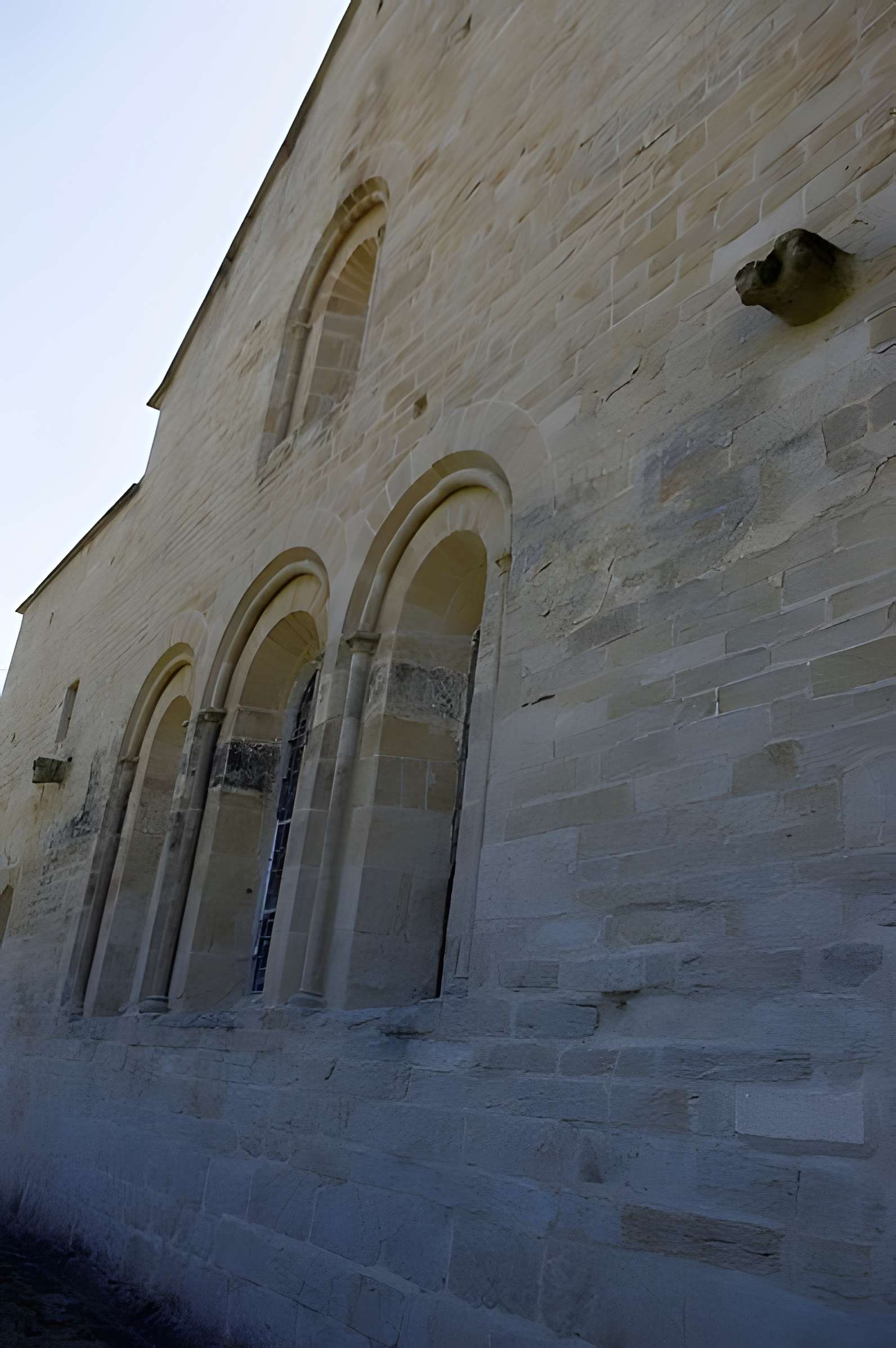 Église Saint-Eutrope des Salles-Lavauguyon