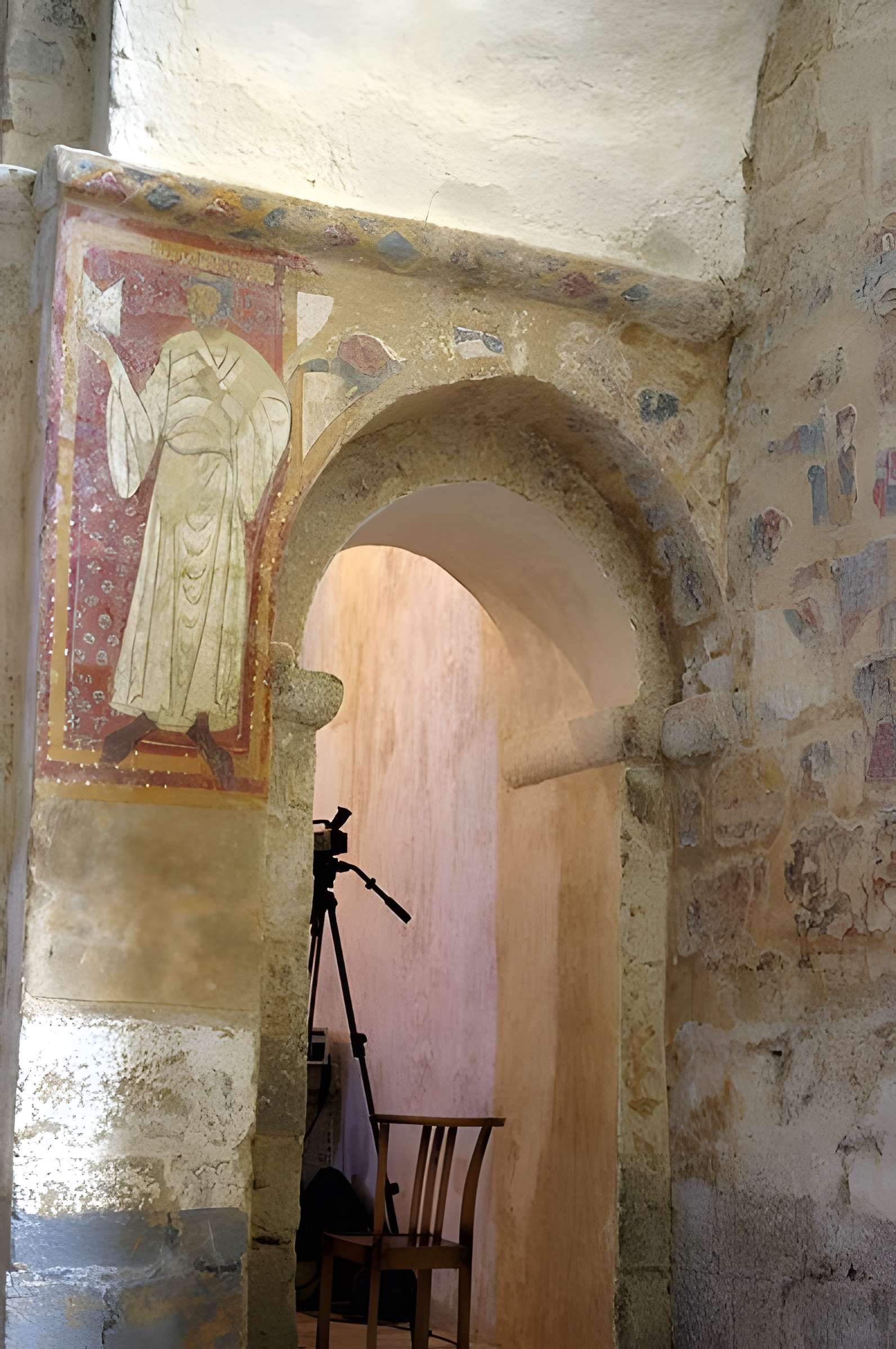 Église Saint-Eutrope des Salles-Lavauguyon