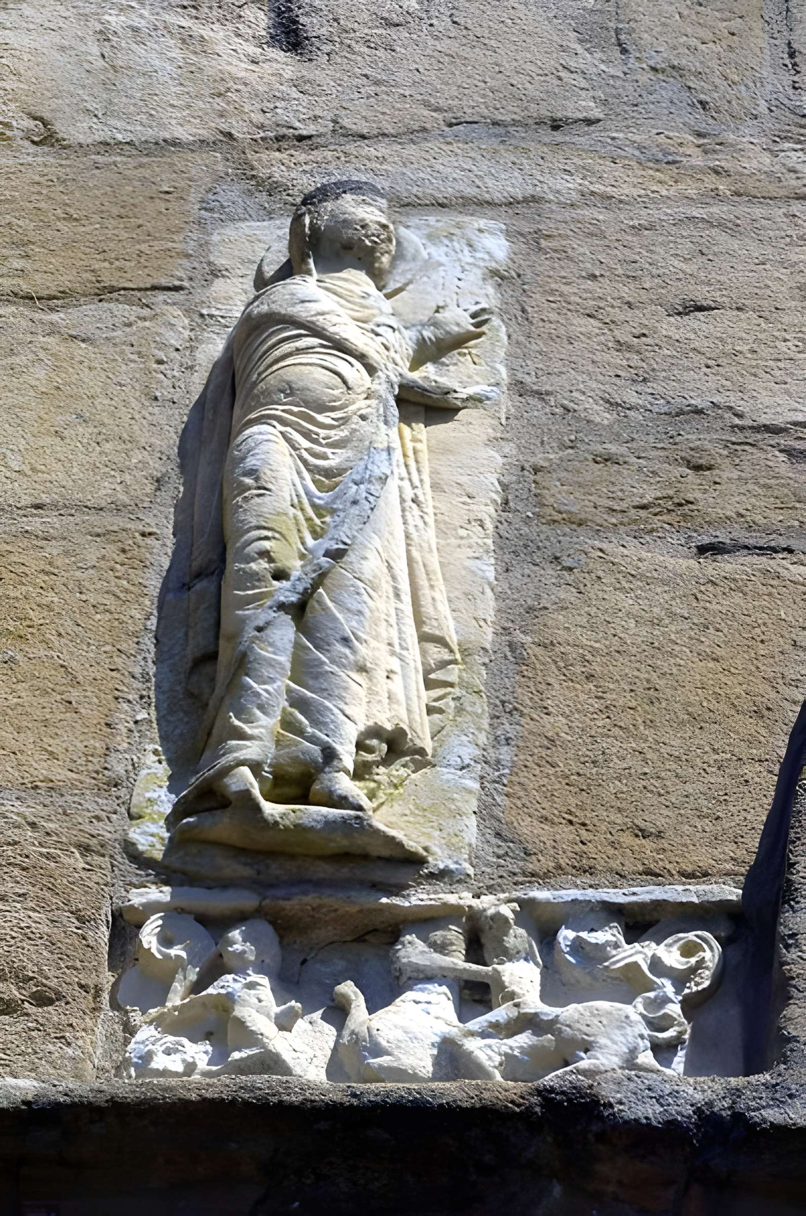 Église Saint-Eutrope des Salles-Lavauguyon