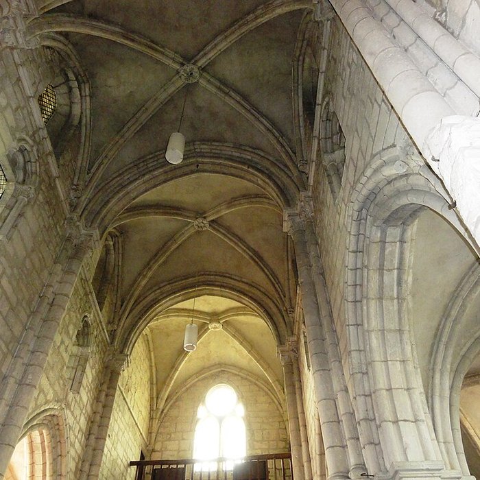 Photo de Église Notre-Dame dÉcrouves