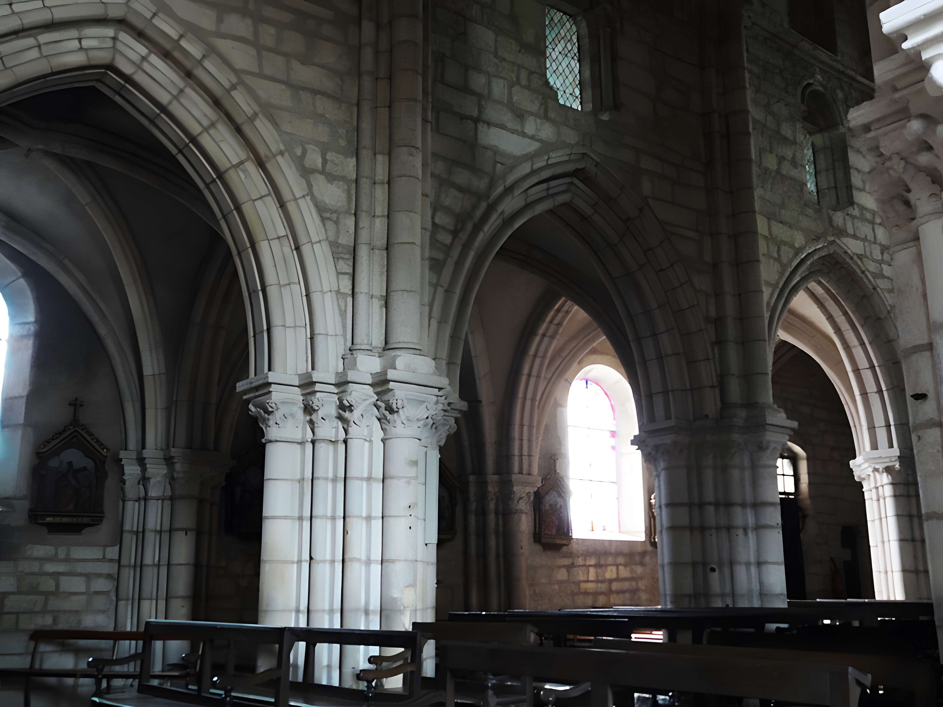 Église Notre-Dame d'Écrouves