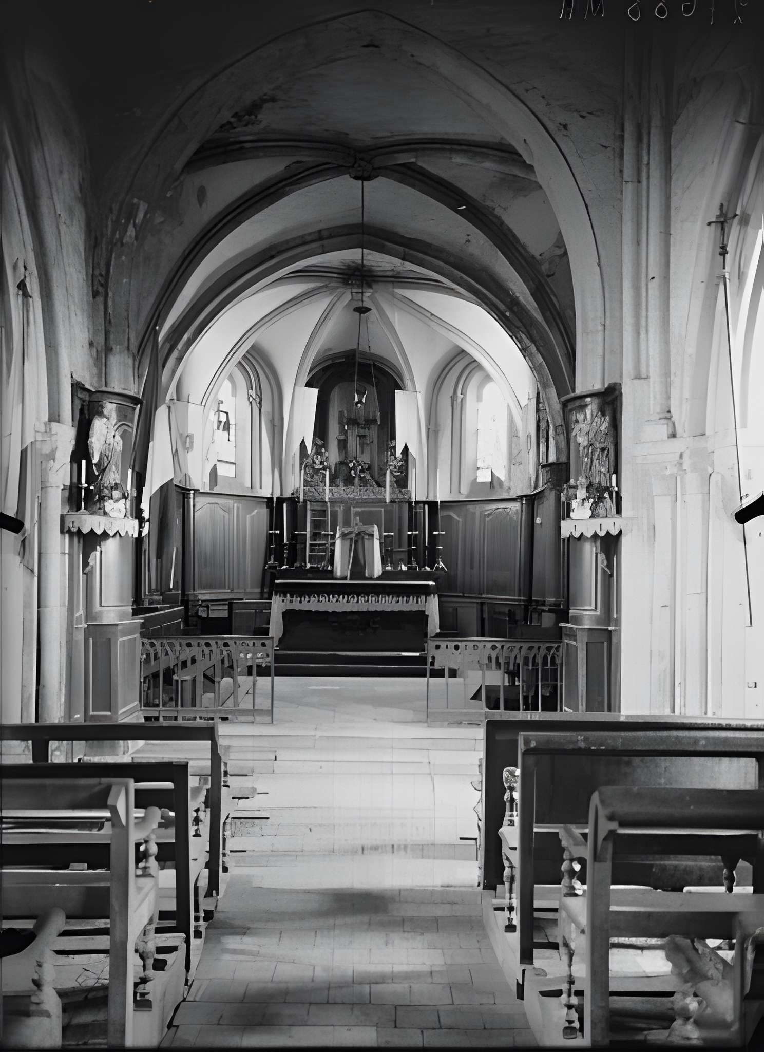 Église Notre-Dame d'Écrouves