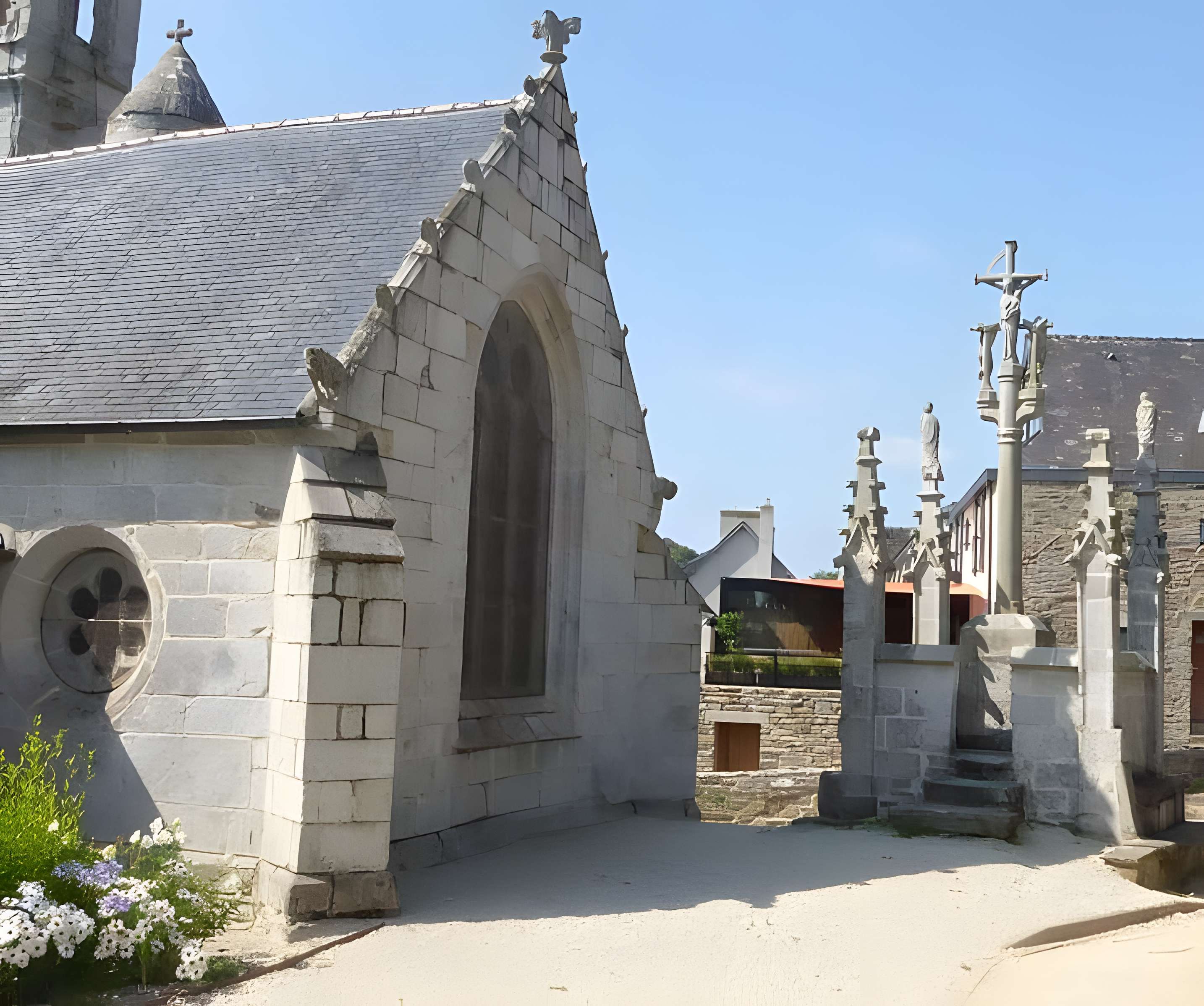 Église Notre-Dame d'Izel-Vor