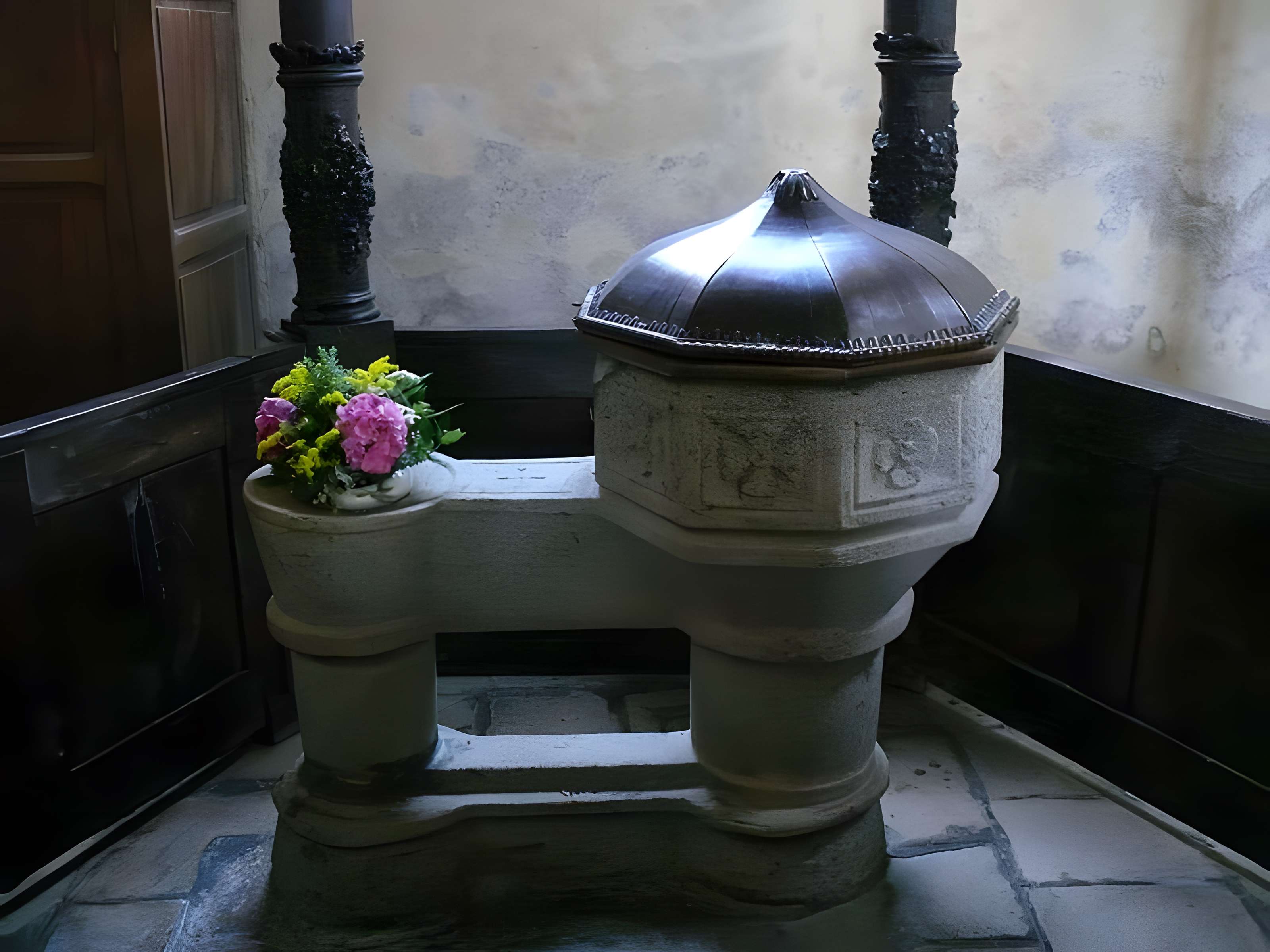 Église Notre-Dame d'Izel-Vor