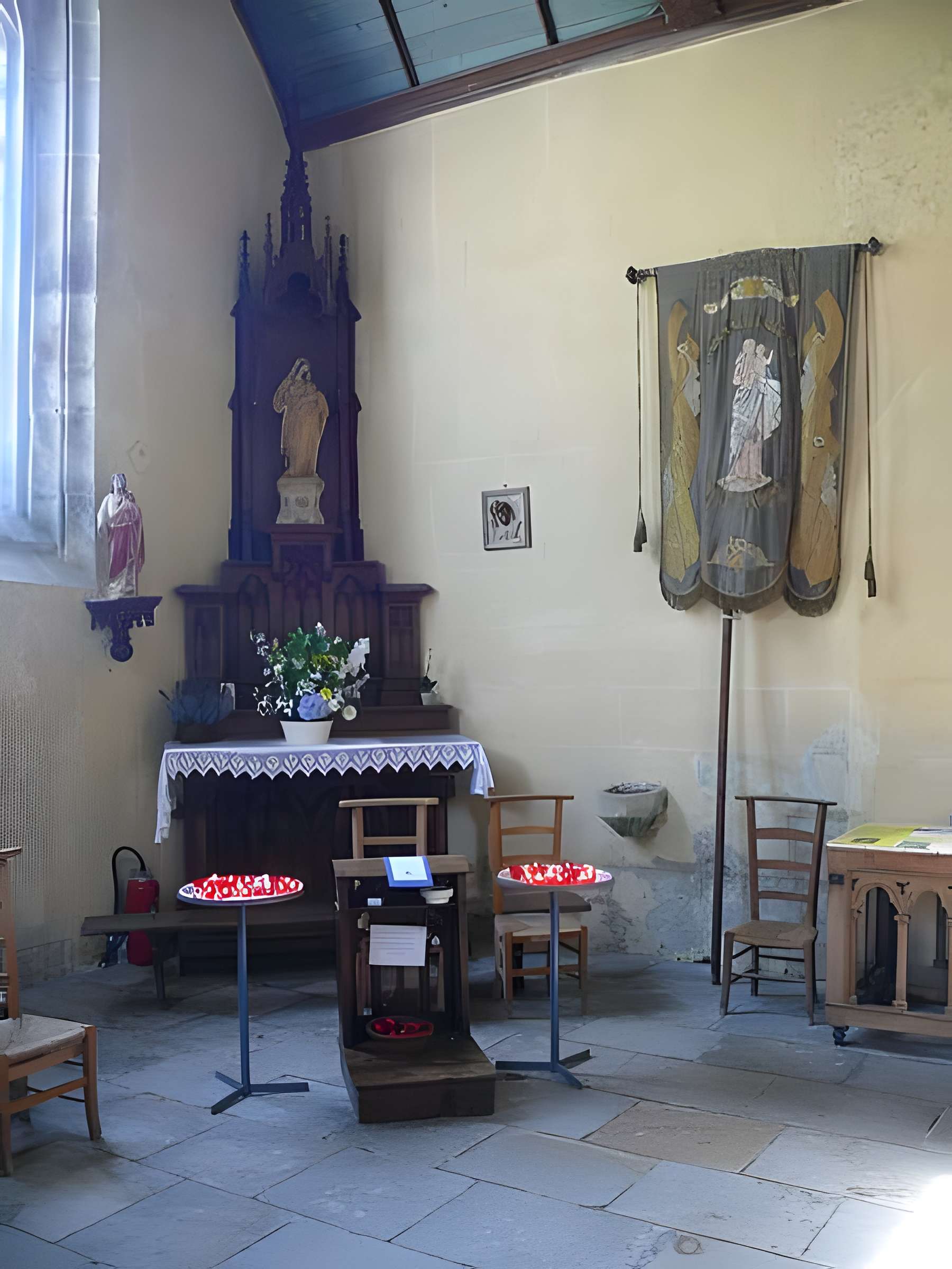 Église Notre-Dame d'Izel-Vor