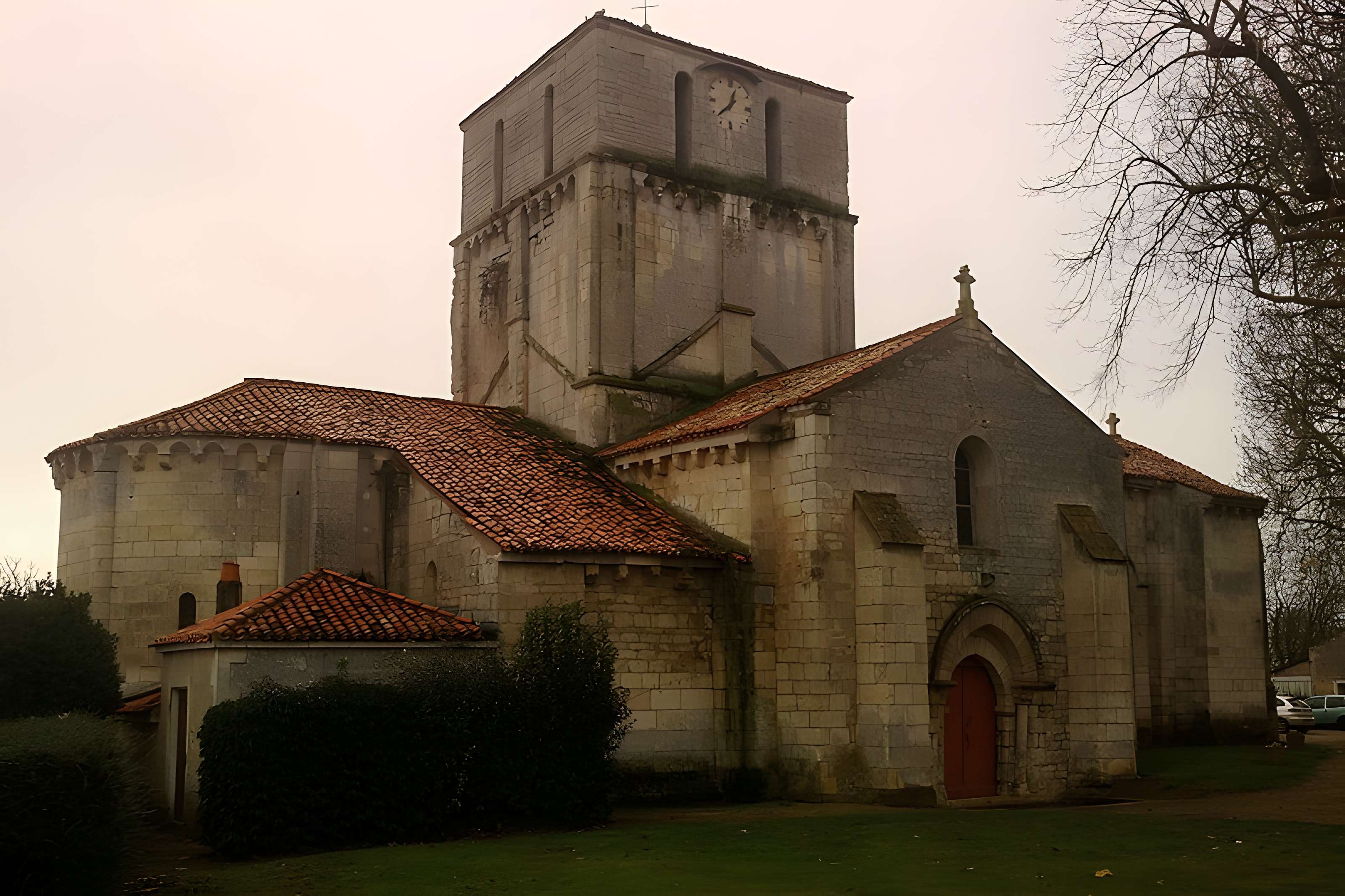 Église Notre-Dame d'Oulmes