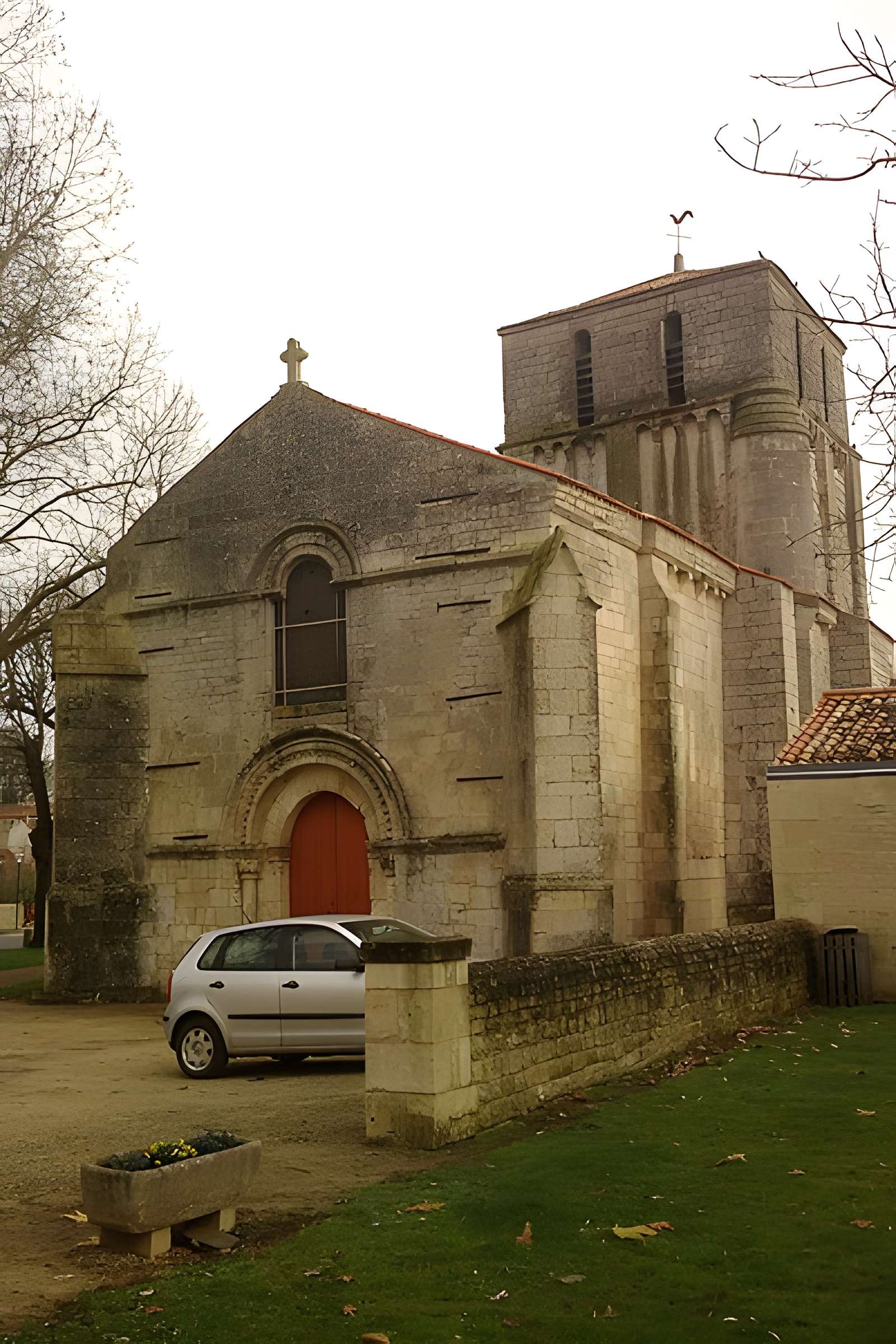 Église Notre-Dame d'Oulmes