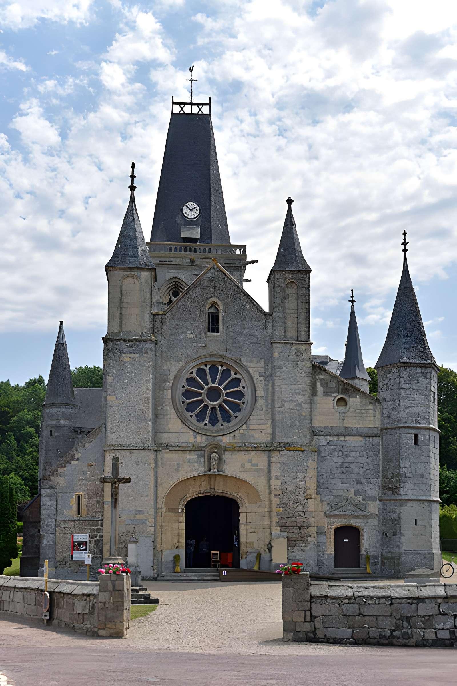 Église Notre-Dame du Bourg-Dun