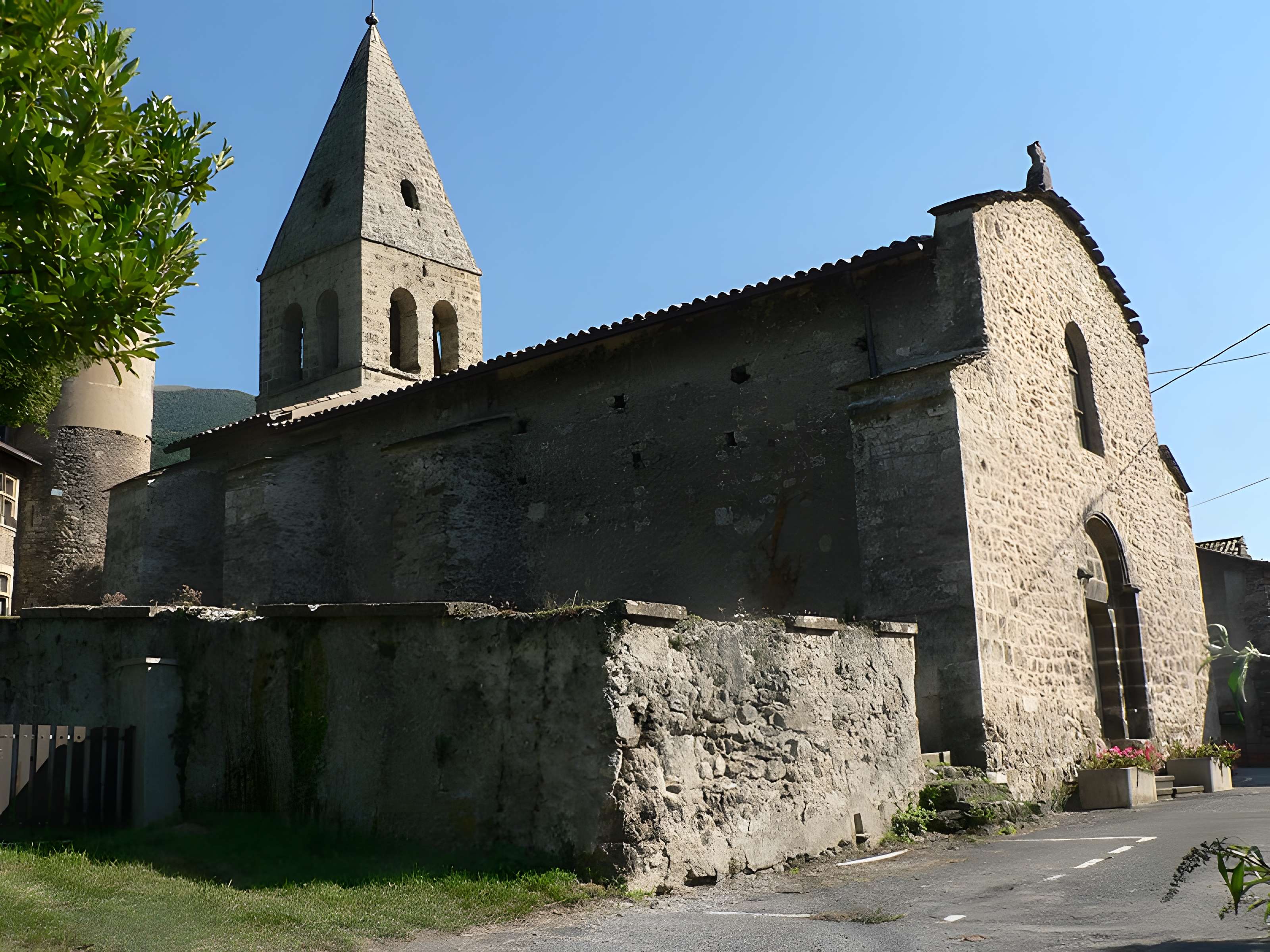 Église Saint-Georges de Saint-Georges-de-Commiers