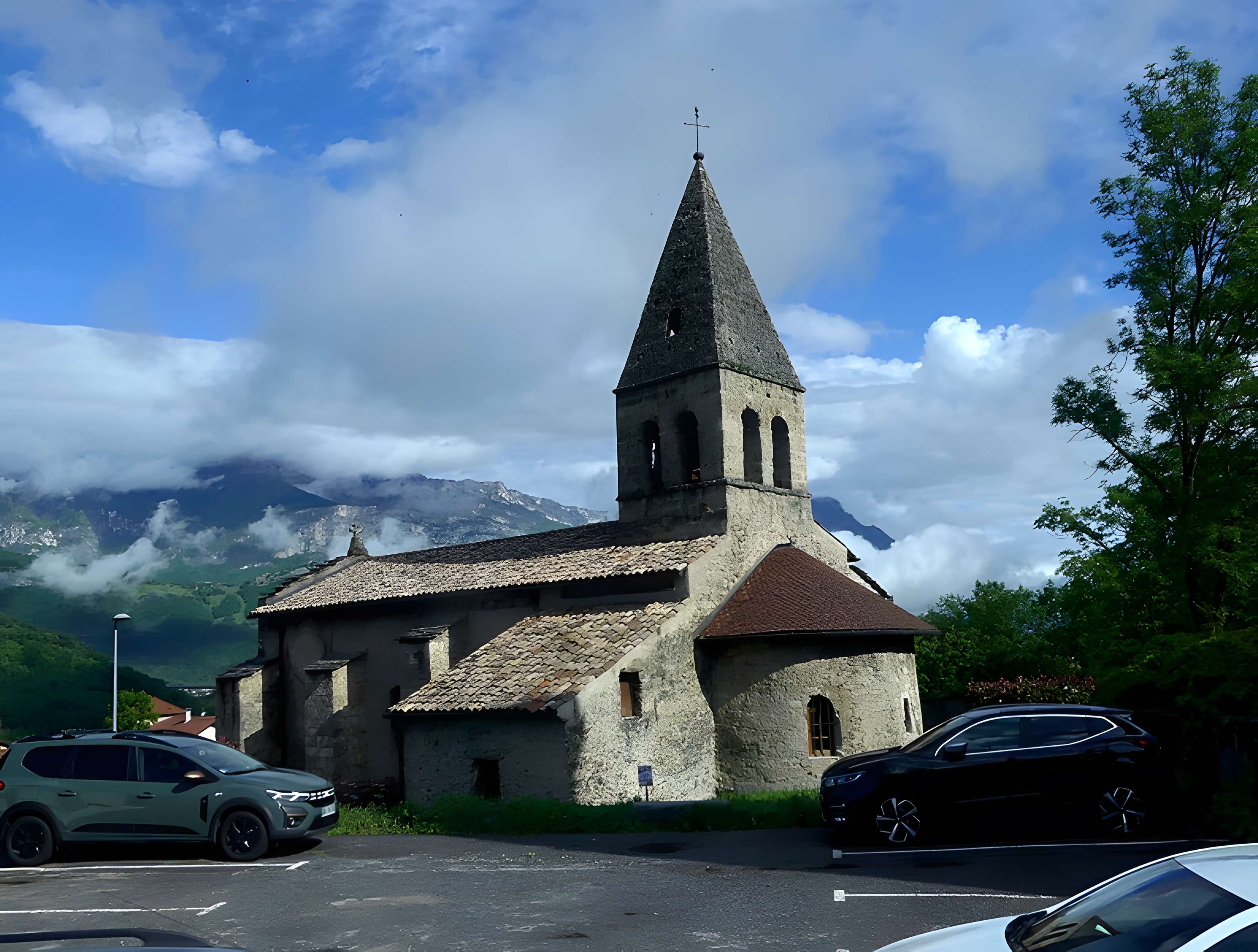 Église Saint-Georges de Saint-Georges-de-Commiers