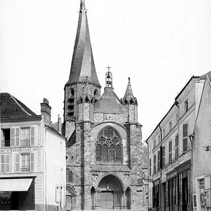Photo de Église Notre-Dame et croix de Puiseaux