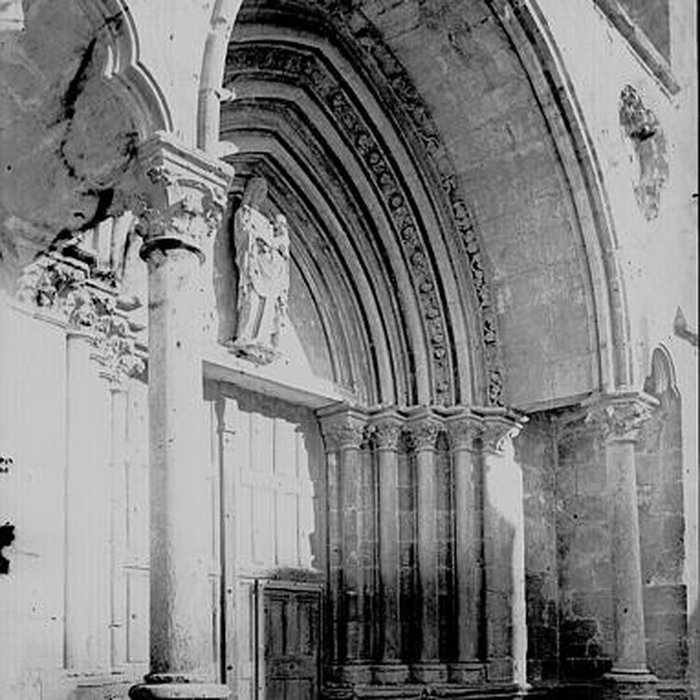 Photo de Église Notre-Dame et croix de Puiseaux