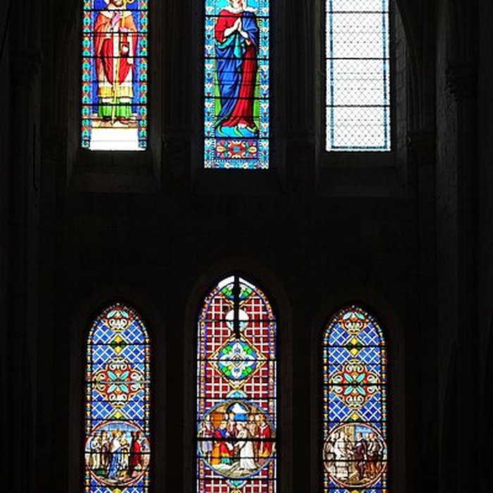 Photo de Église Notre-Dame et croix de Puiseaux