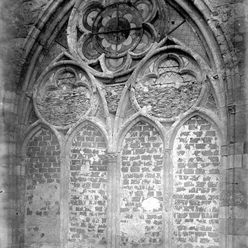 Église Notre-Dame et croix de Puiseaux