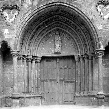 Église Notre-Dame et croix de Puiseaux