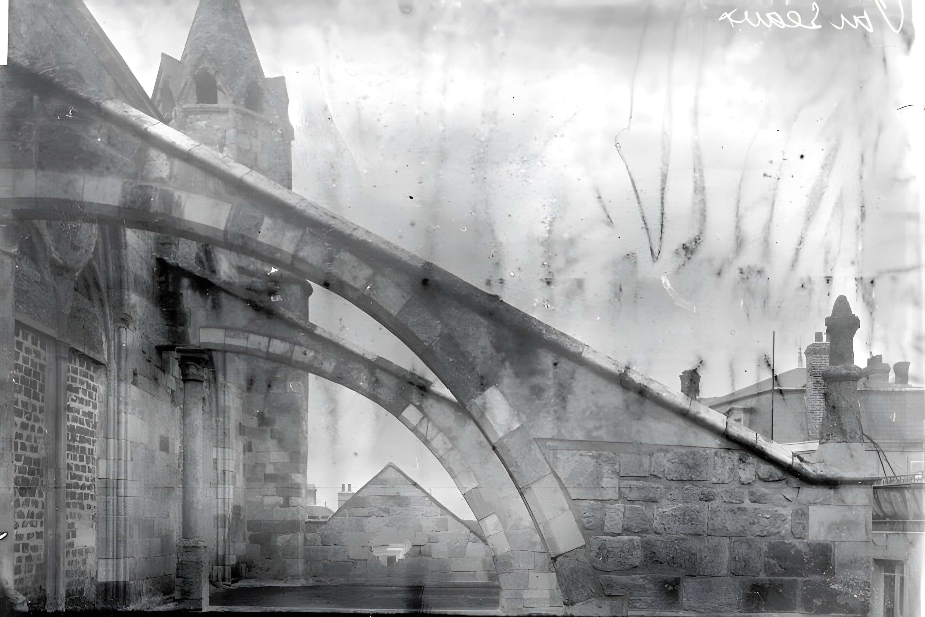 Église Notre-Dame et croix de Puiseaux