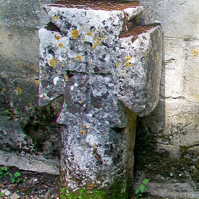 Photo de Église Notre-Dame et croix de Théméricourt
