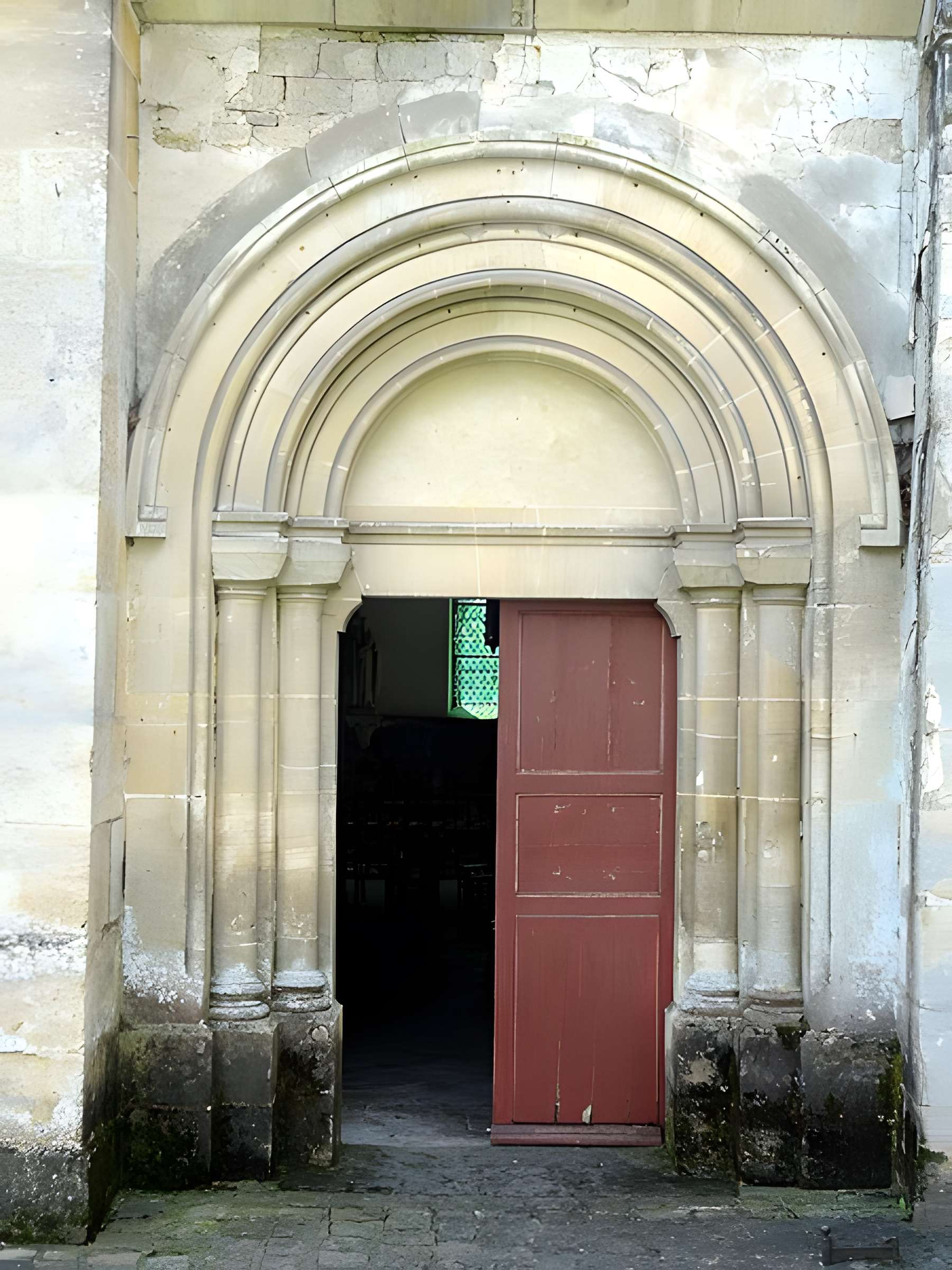 Église Notre-Dame et croix de Théméricourt