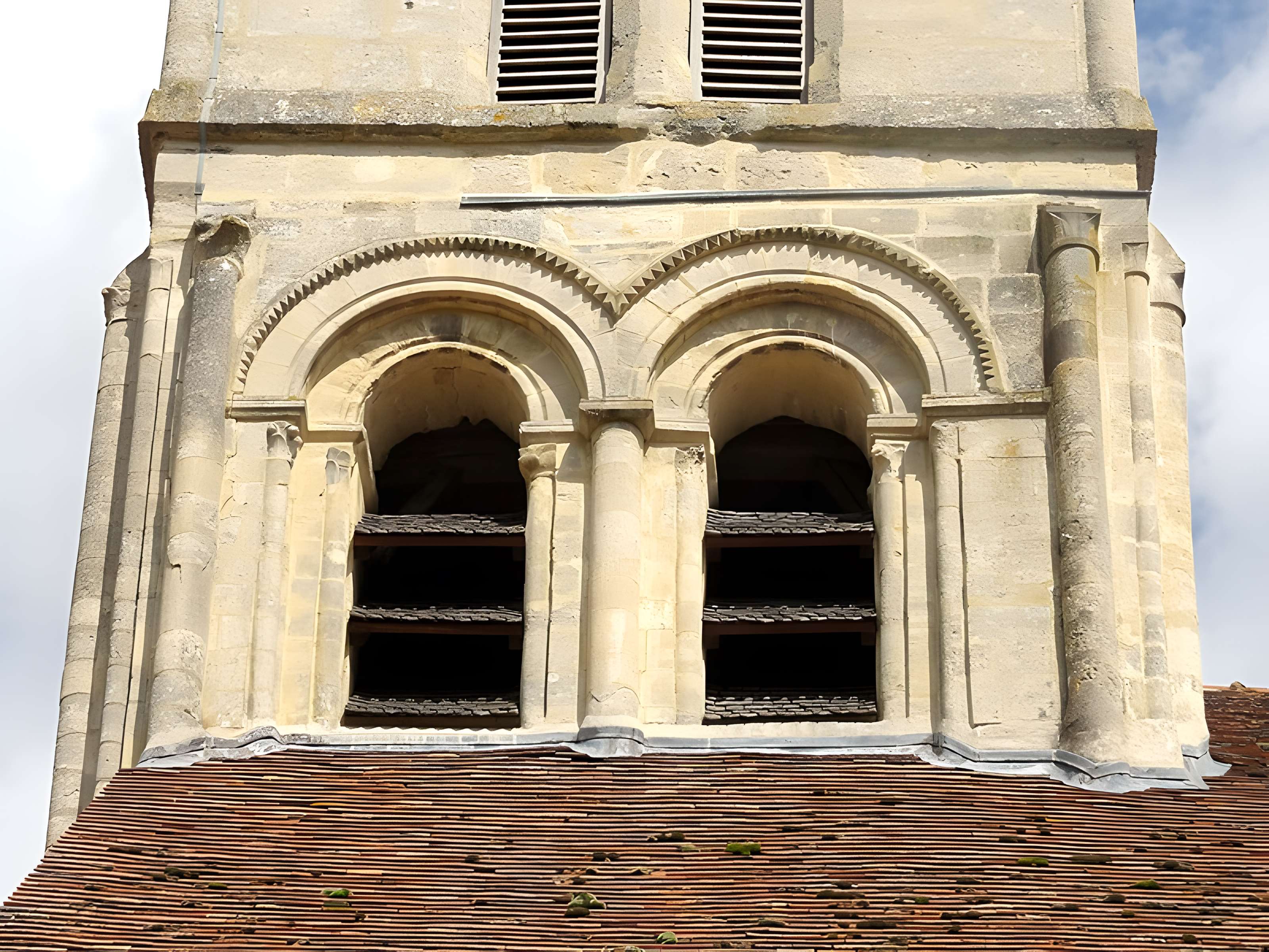 Église Notre-Dame et croix de Théméricourt