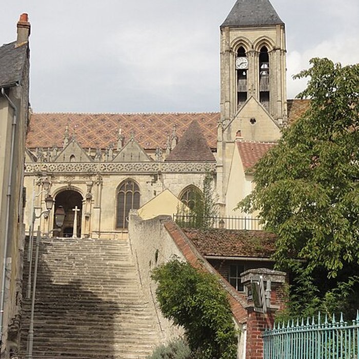 Photo de Église Notre-Dame et croix de Vétheuil