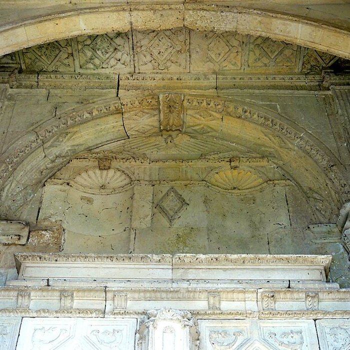 Photo de Église Notre-Dame et croix de Vétheuil
