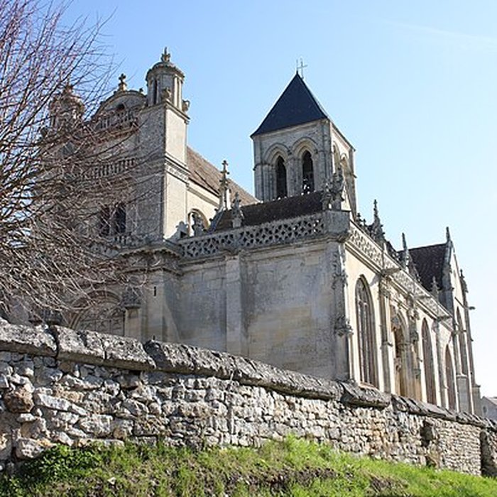 Photo de Église Notre-Dame et croix de Vétheuil