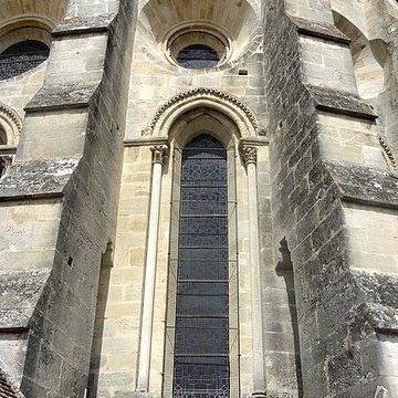 Église Notre-Dame et croix de Vétheuil